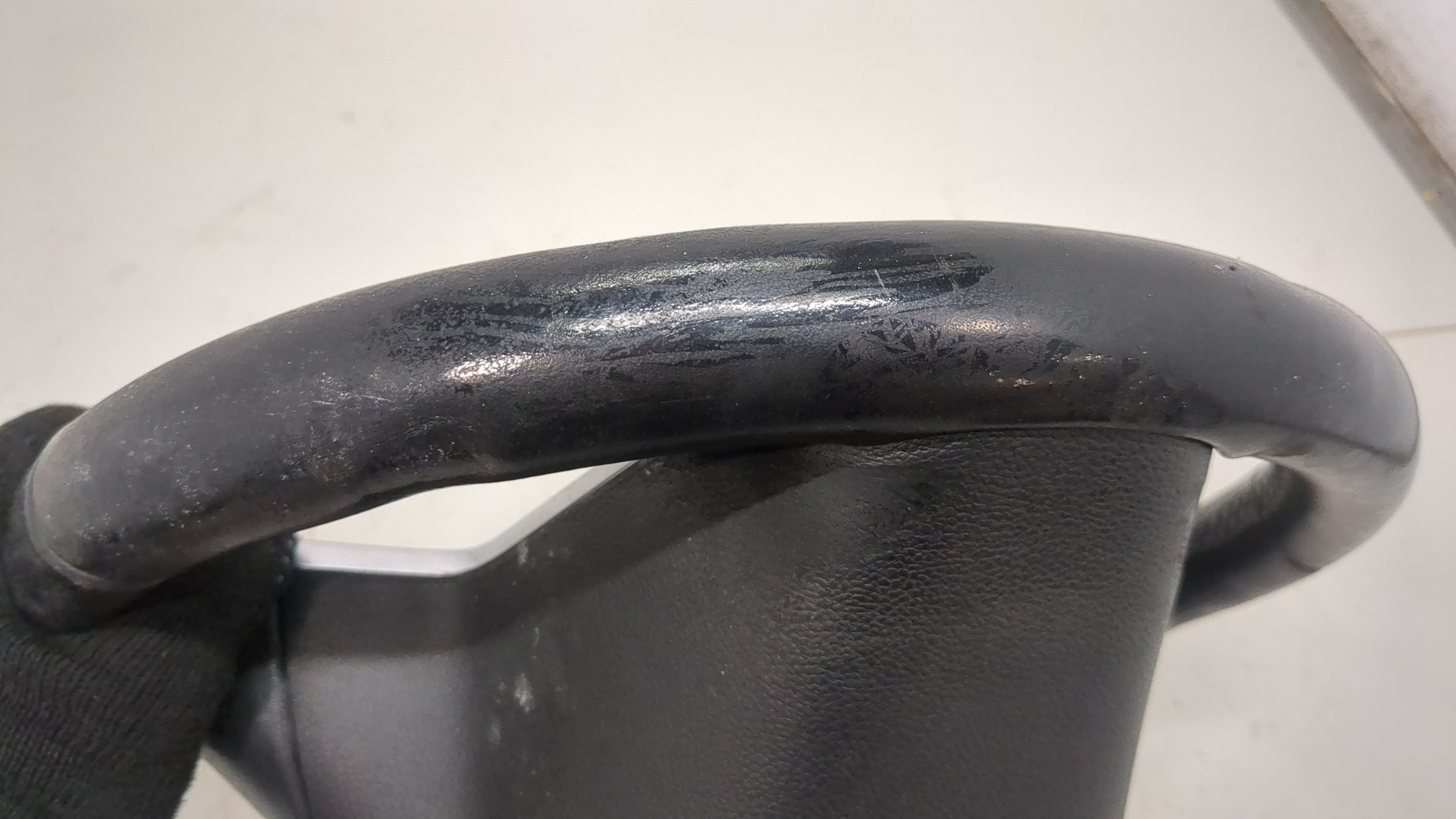 Рулевое колесо (руль)