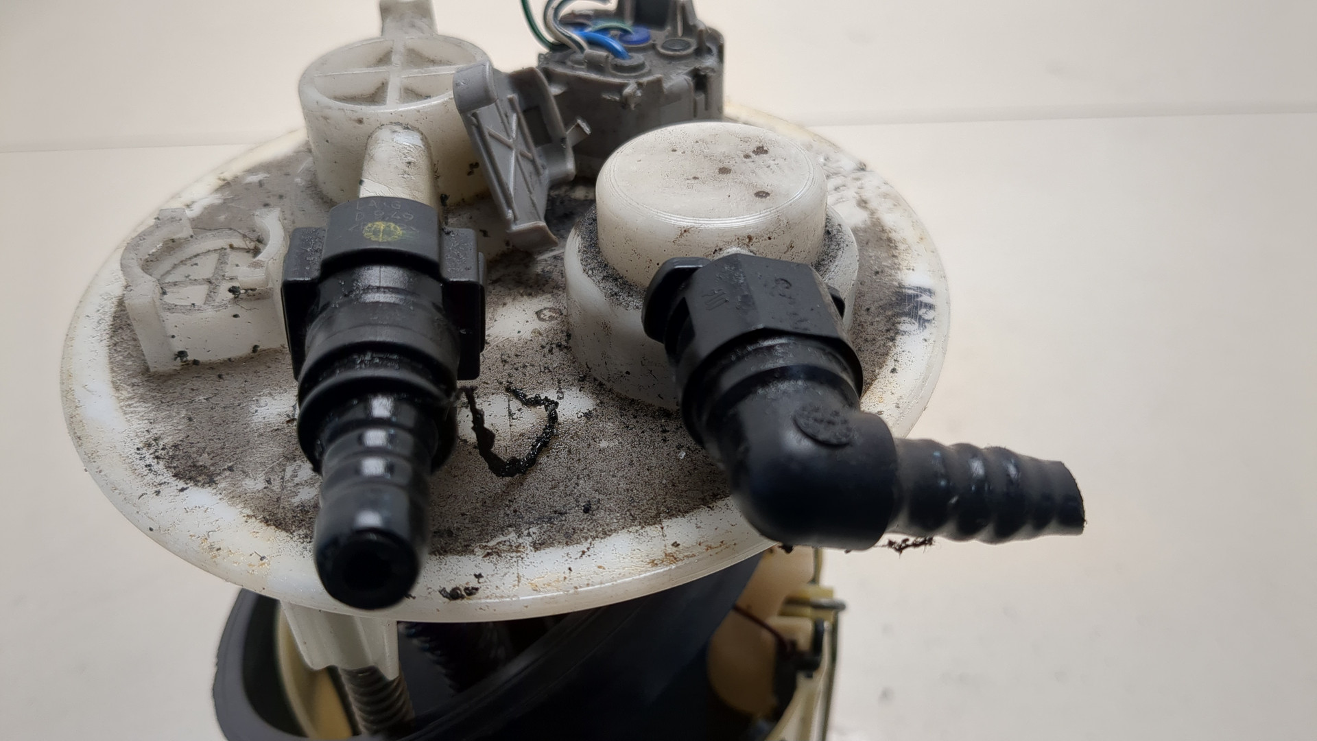 Насос топливный электрический