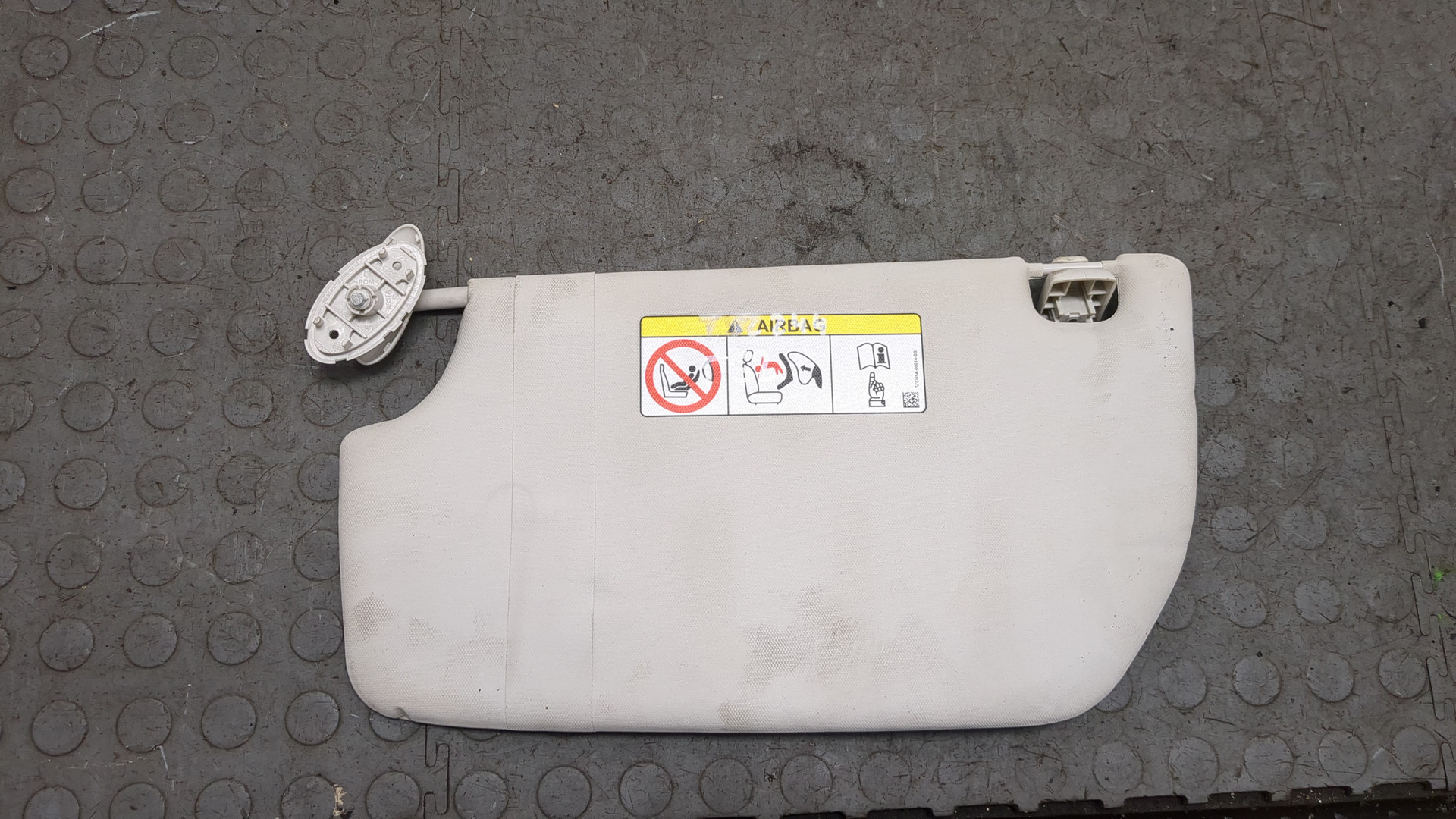 Козырек солнцезащитный