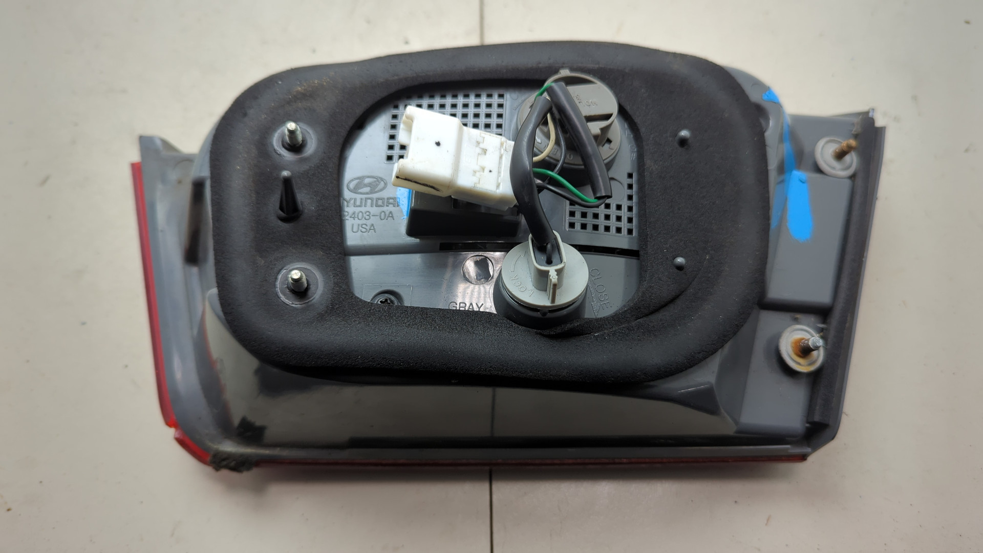 Фонарь задний внутренний правый