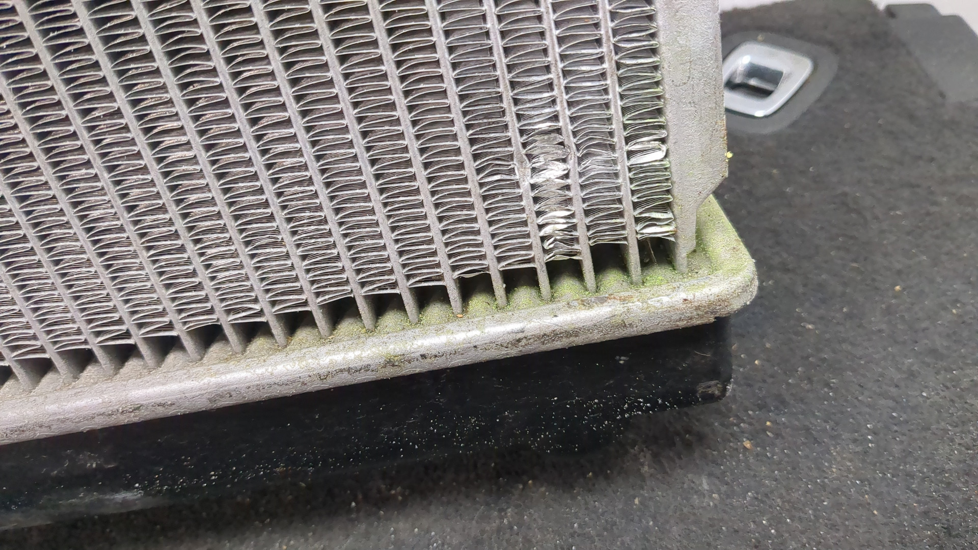 Радиатор охлаждения двигателя основной