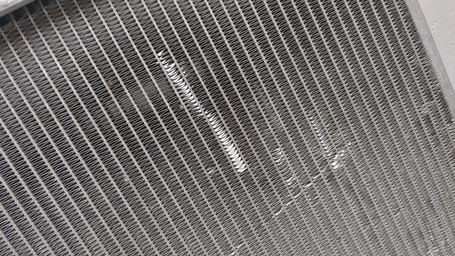 Радиатор охлаждения двигателя основной