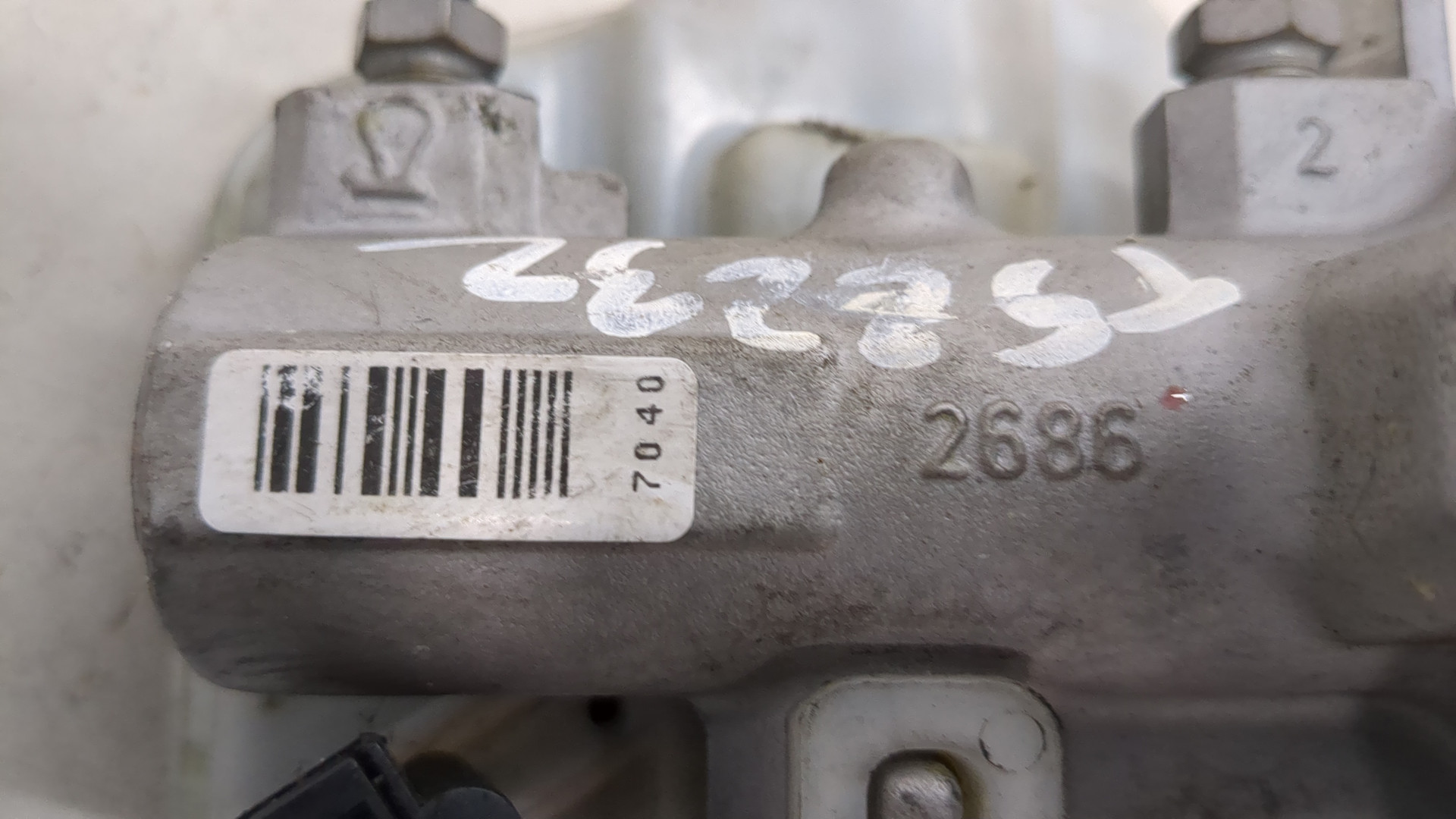 Цилиндр тормозной главный