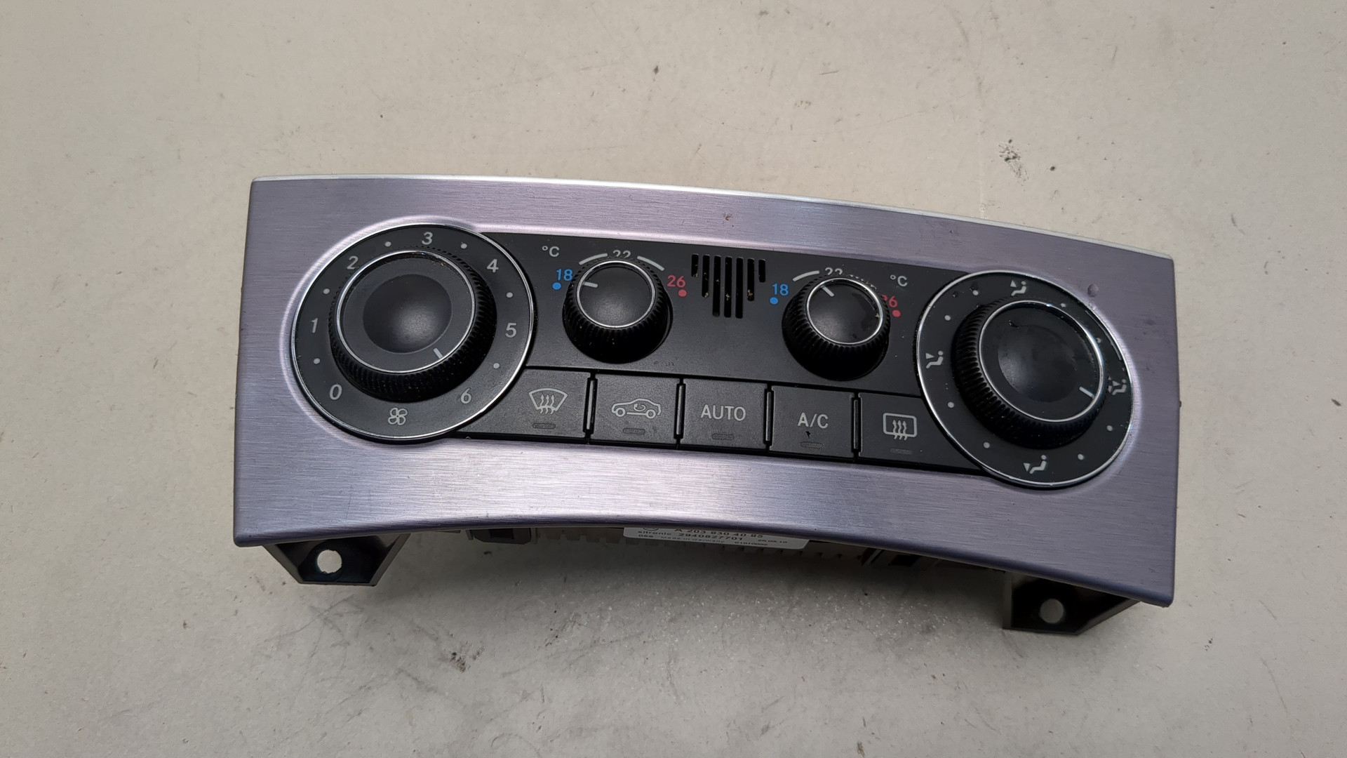 Переключатель отопителя