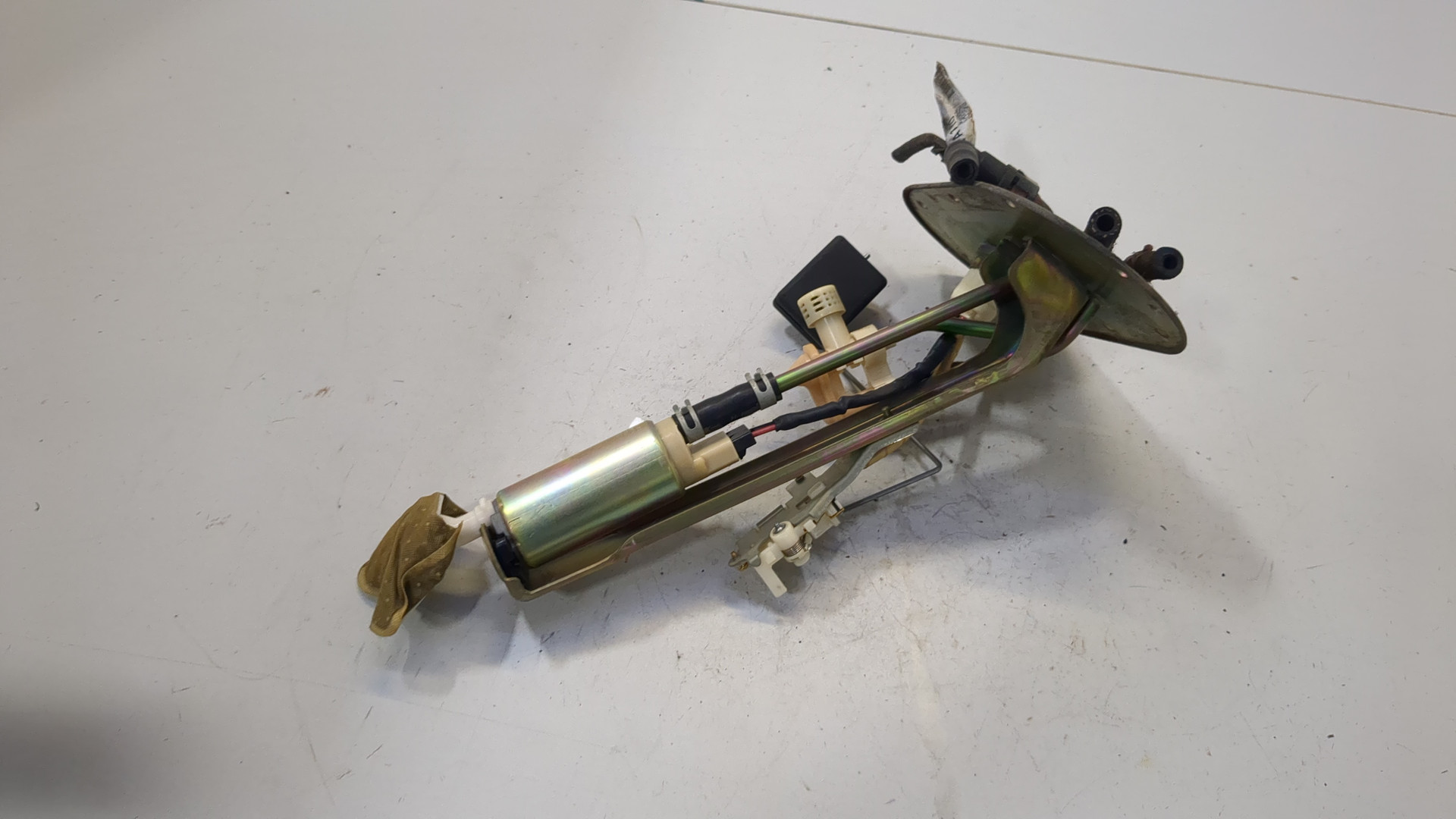 Насос топливный электрический