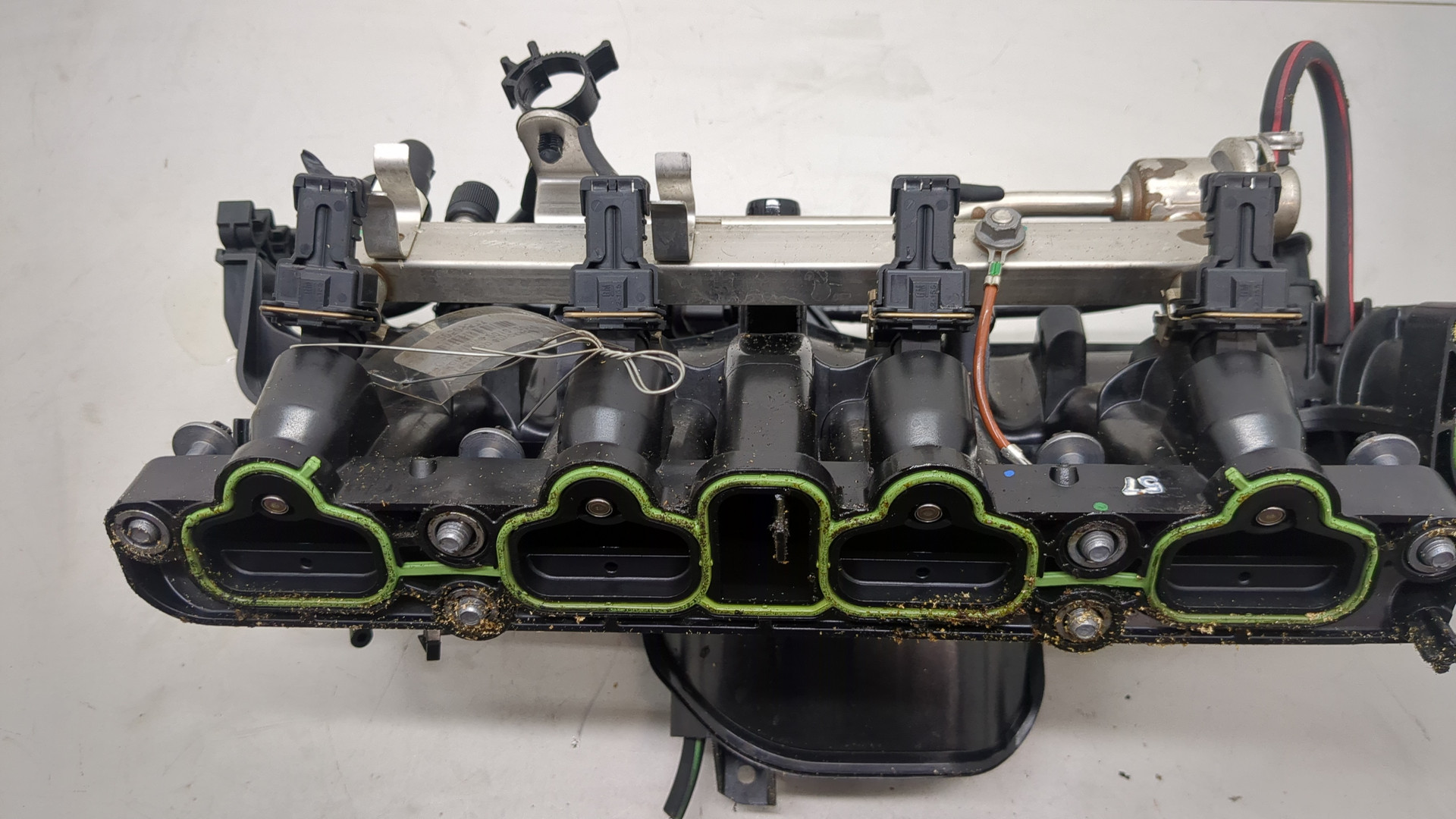 Коллектор впускной