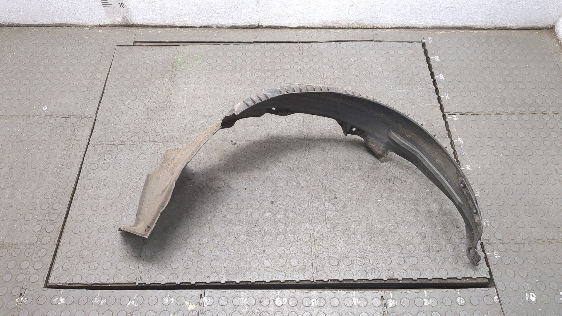 Локер передний левый