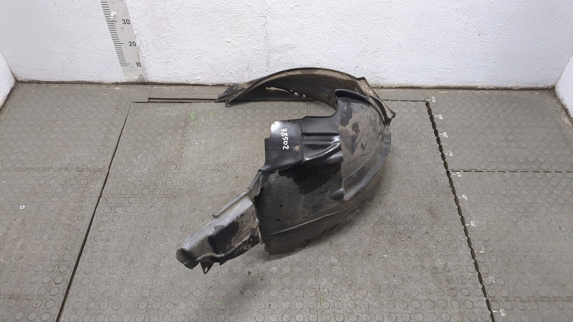 Локер передний левый