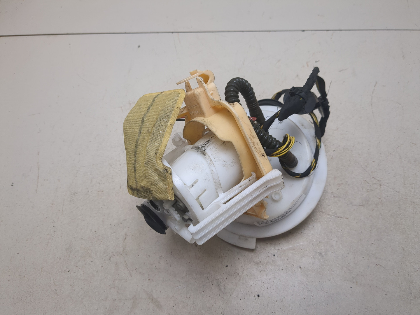 Насос топливный электрический