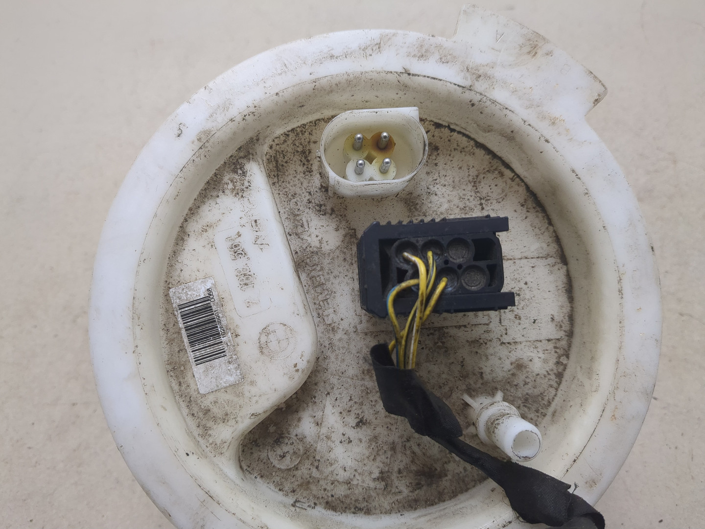 Насос топливный электрический