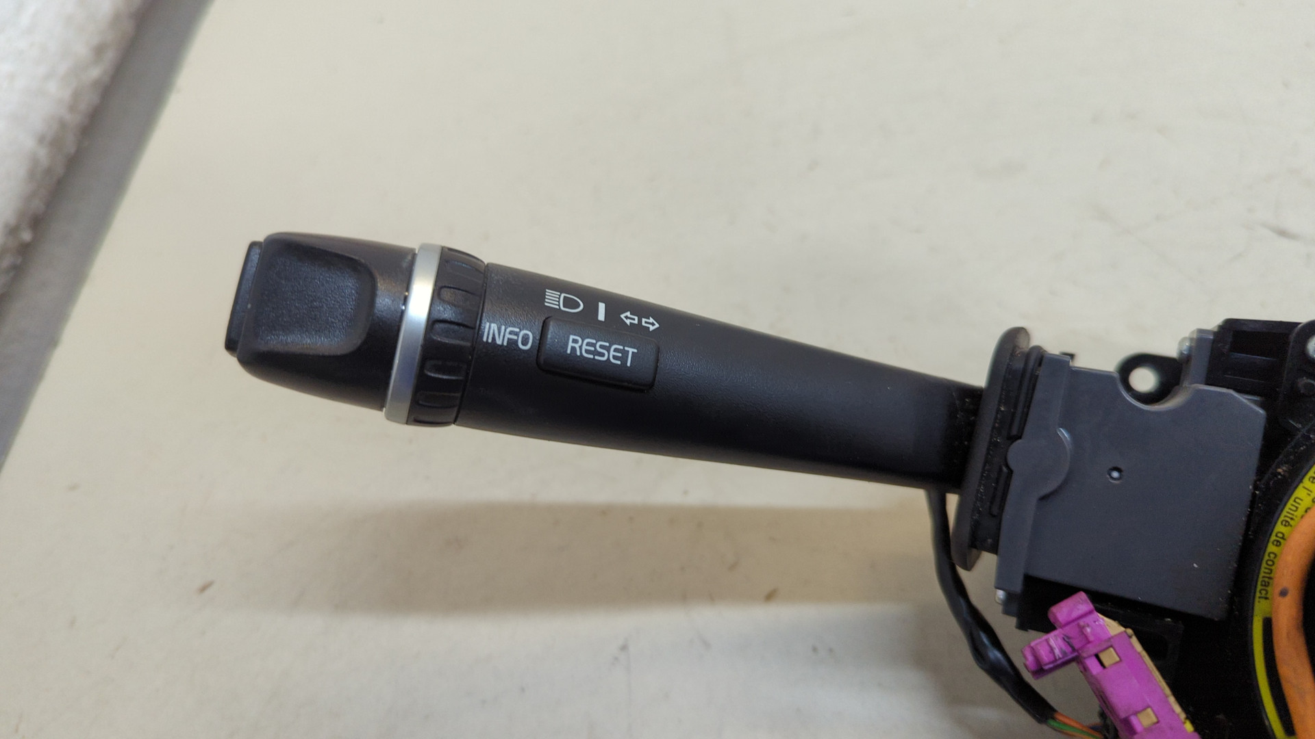 Переключатель подрулевой