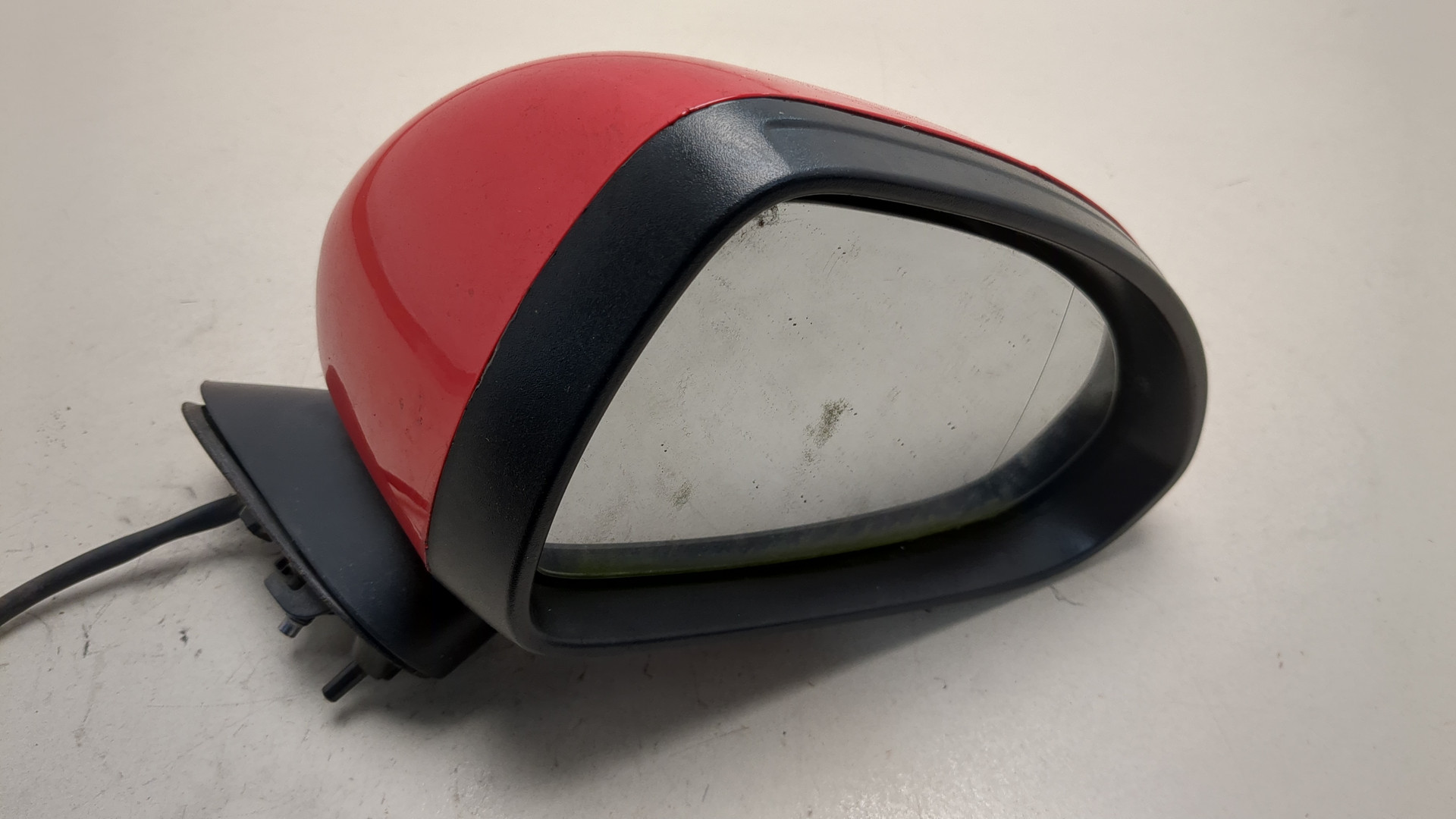 Зеркало правое электрическое