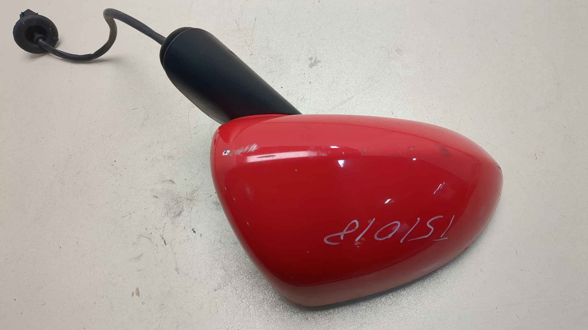 Зеркало правое электрическое