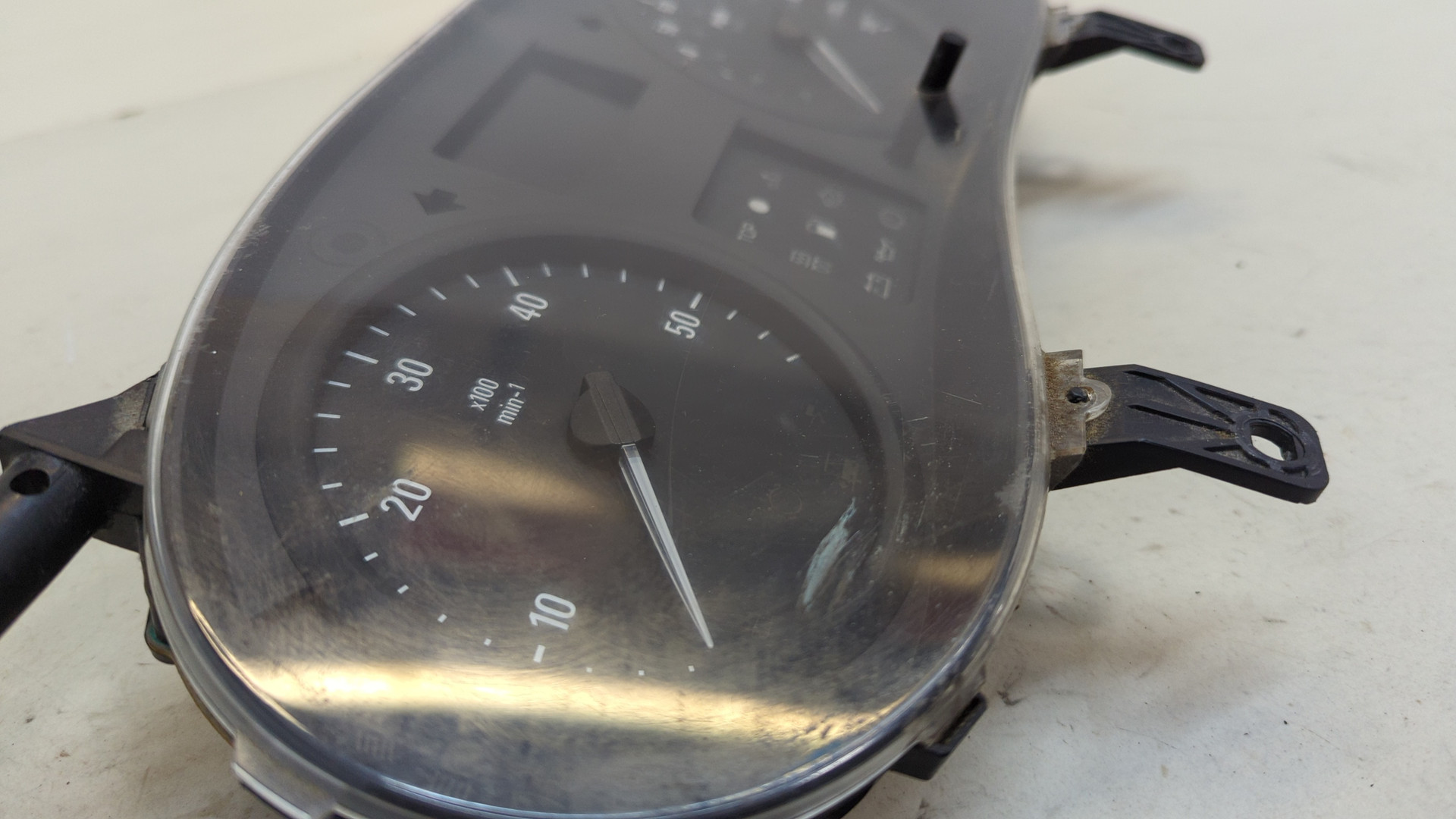 Панель приборов