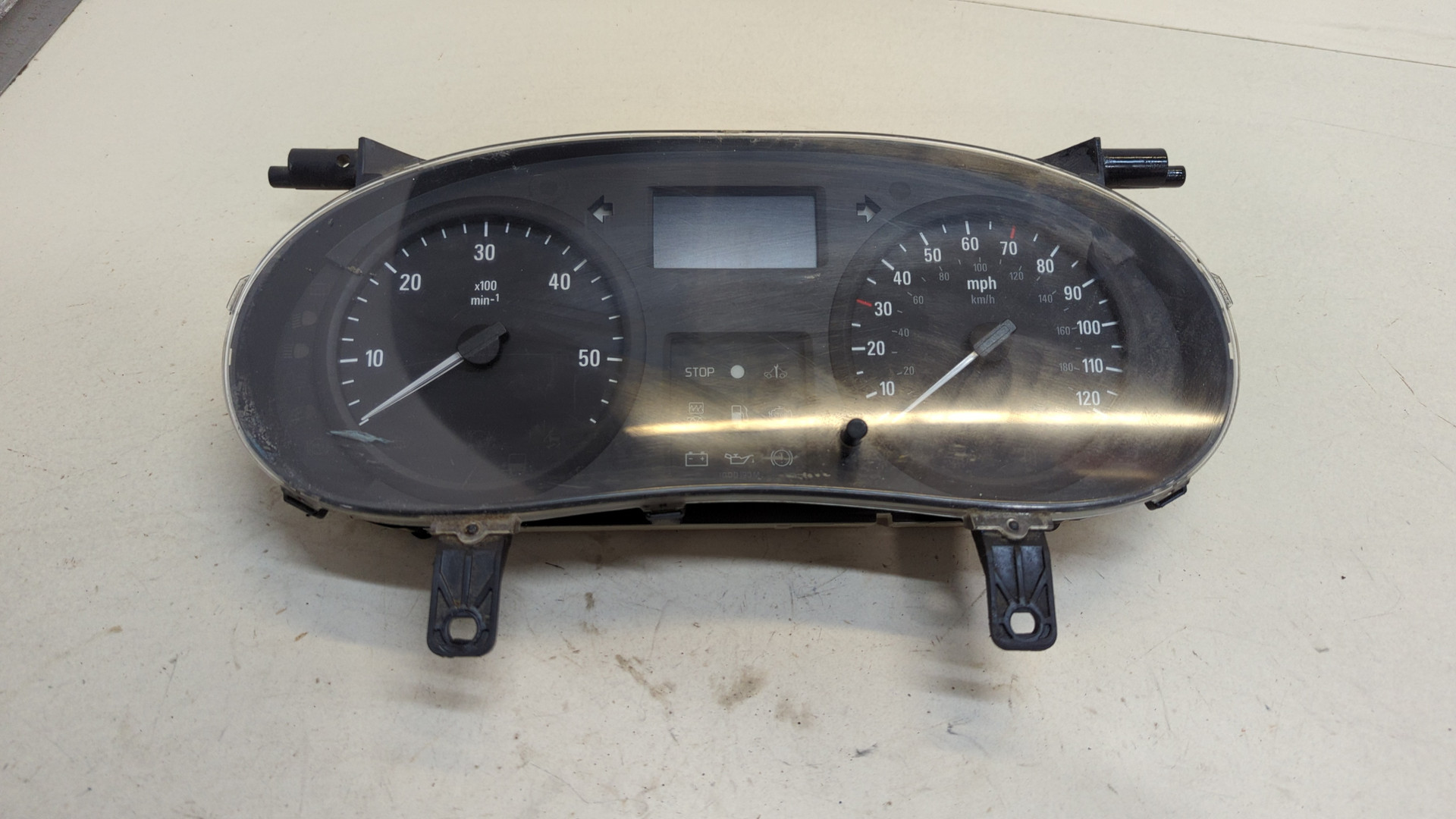 Панель приборов