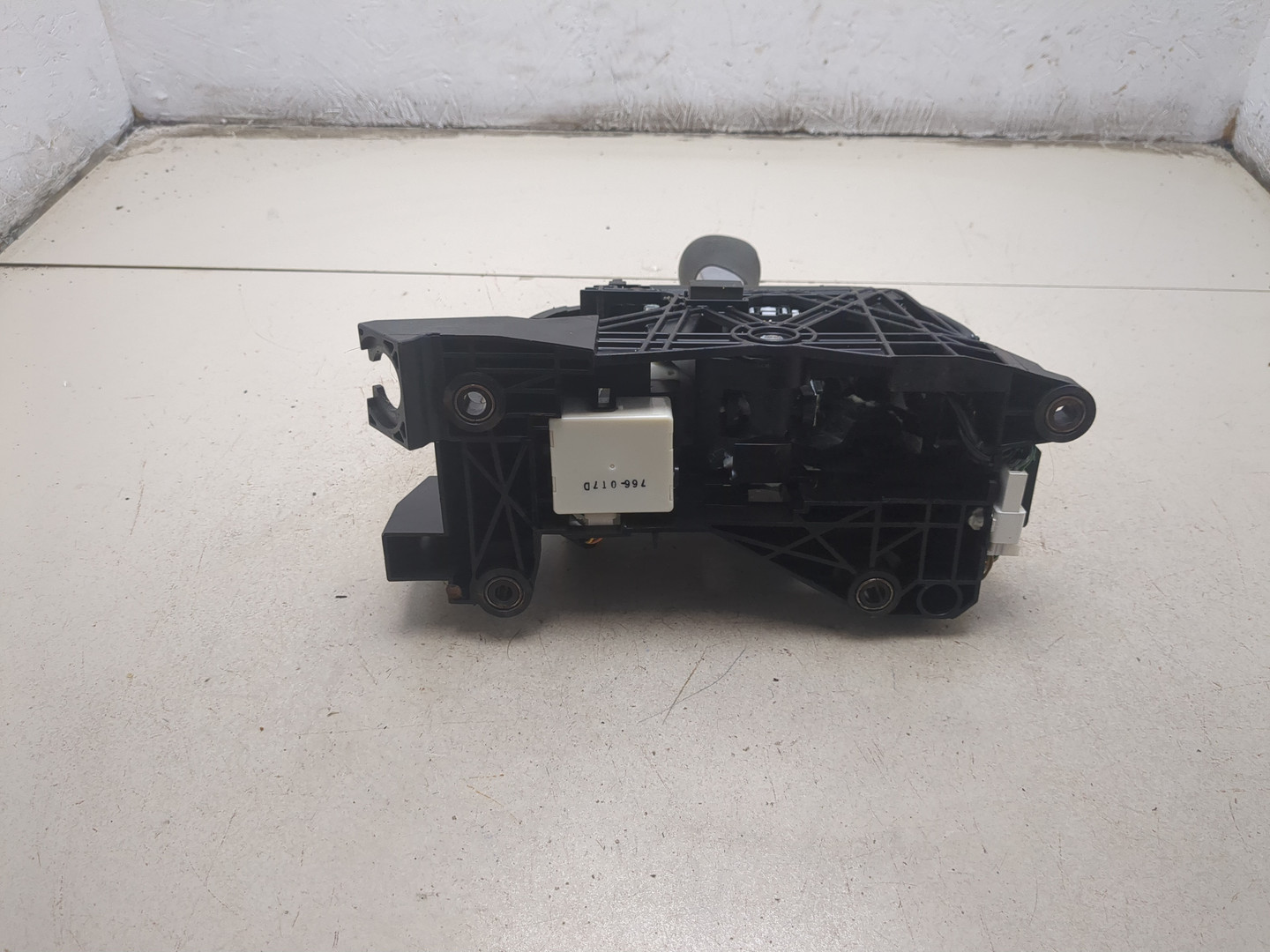 Кулиса МКПП / АКПП