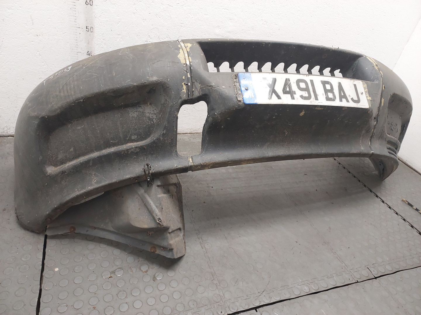 Бампер передний