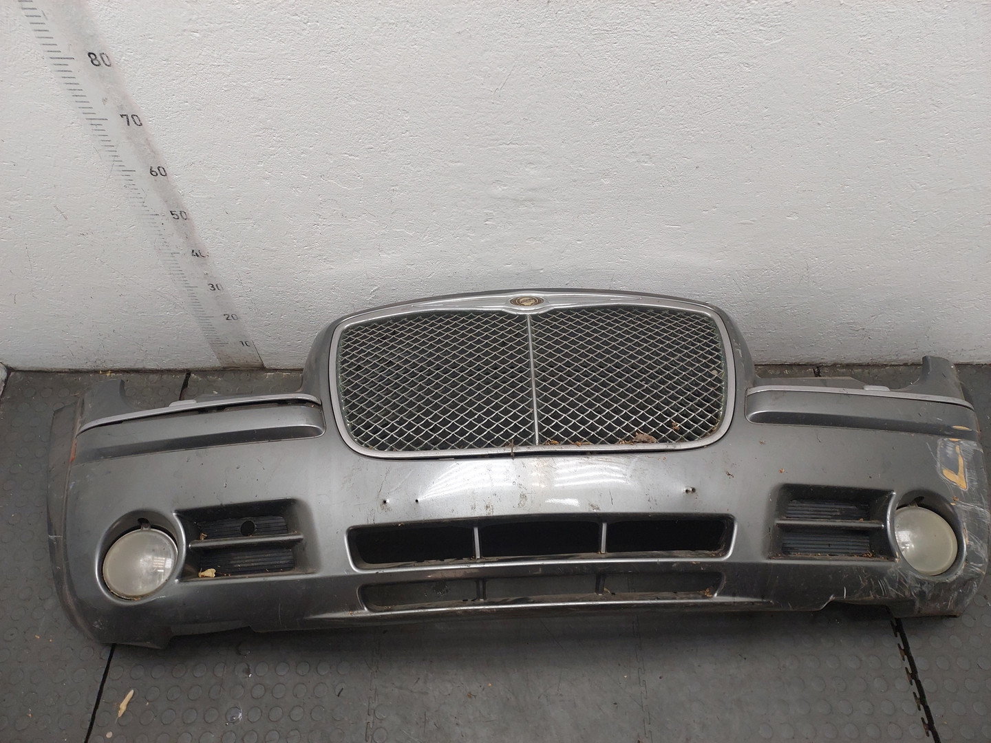 Бампер передний