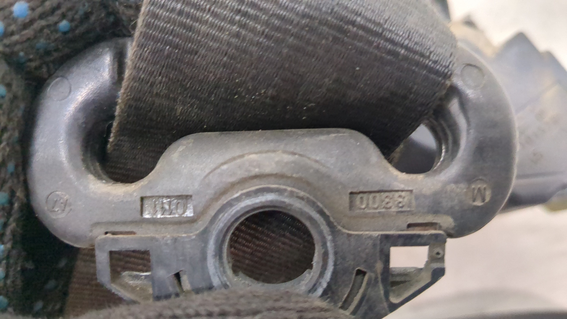 Ремень безопасности