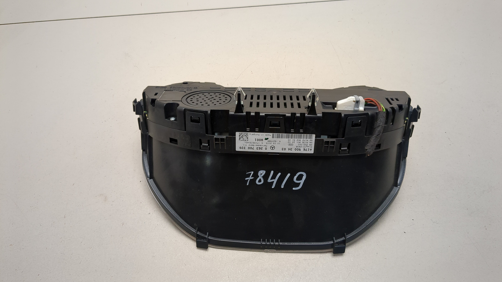 Панель приборов