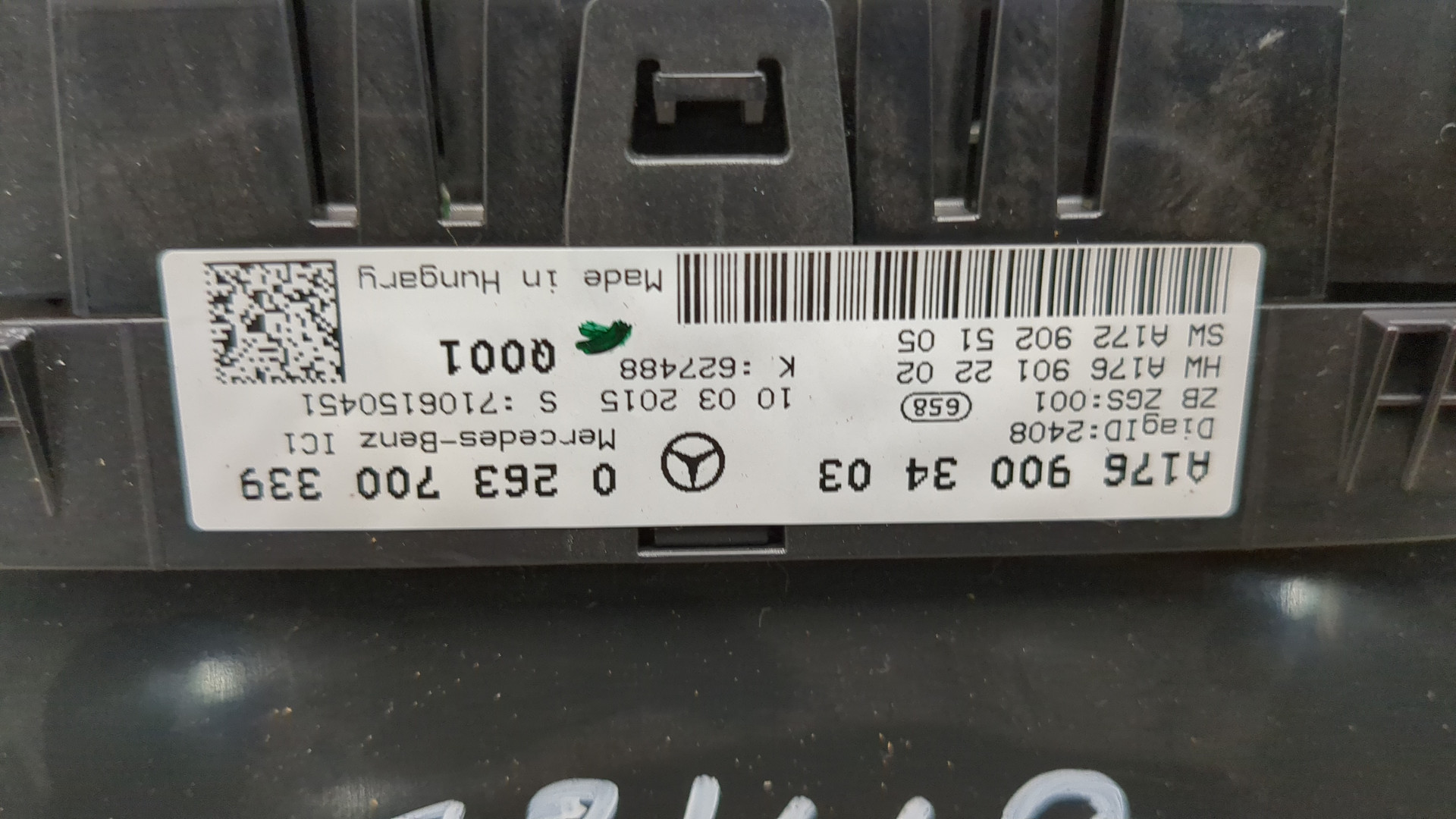 Панель приборов