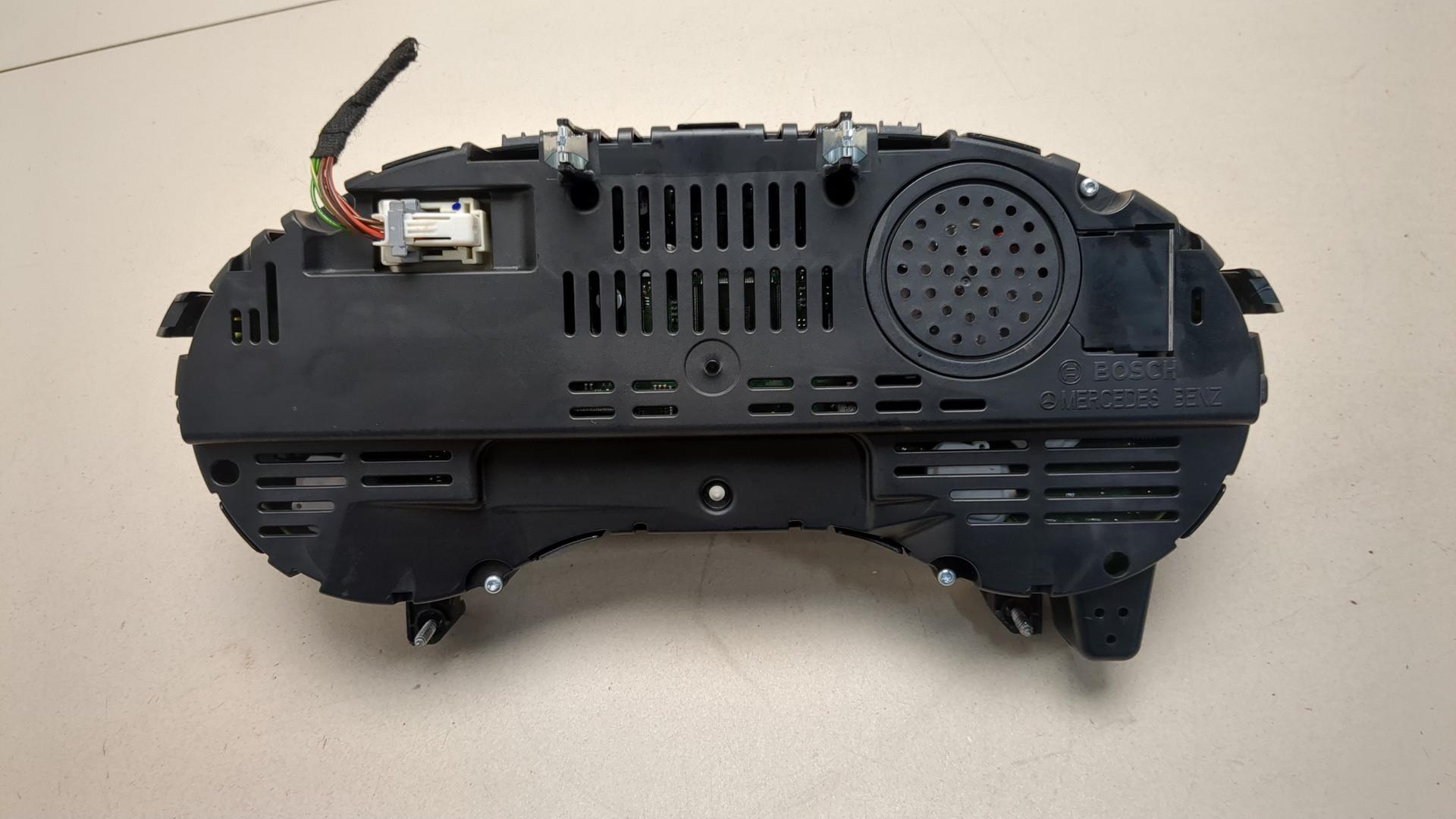 Панель приборов