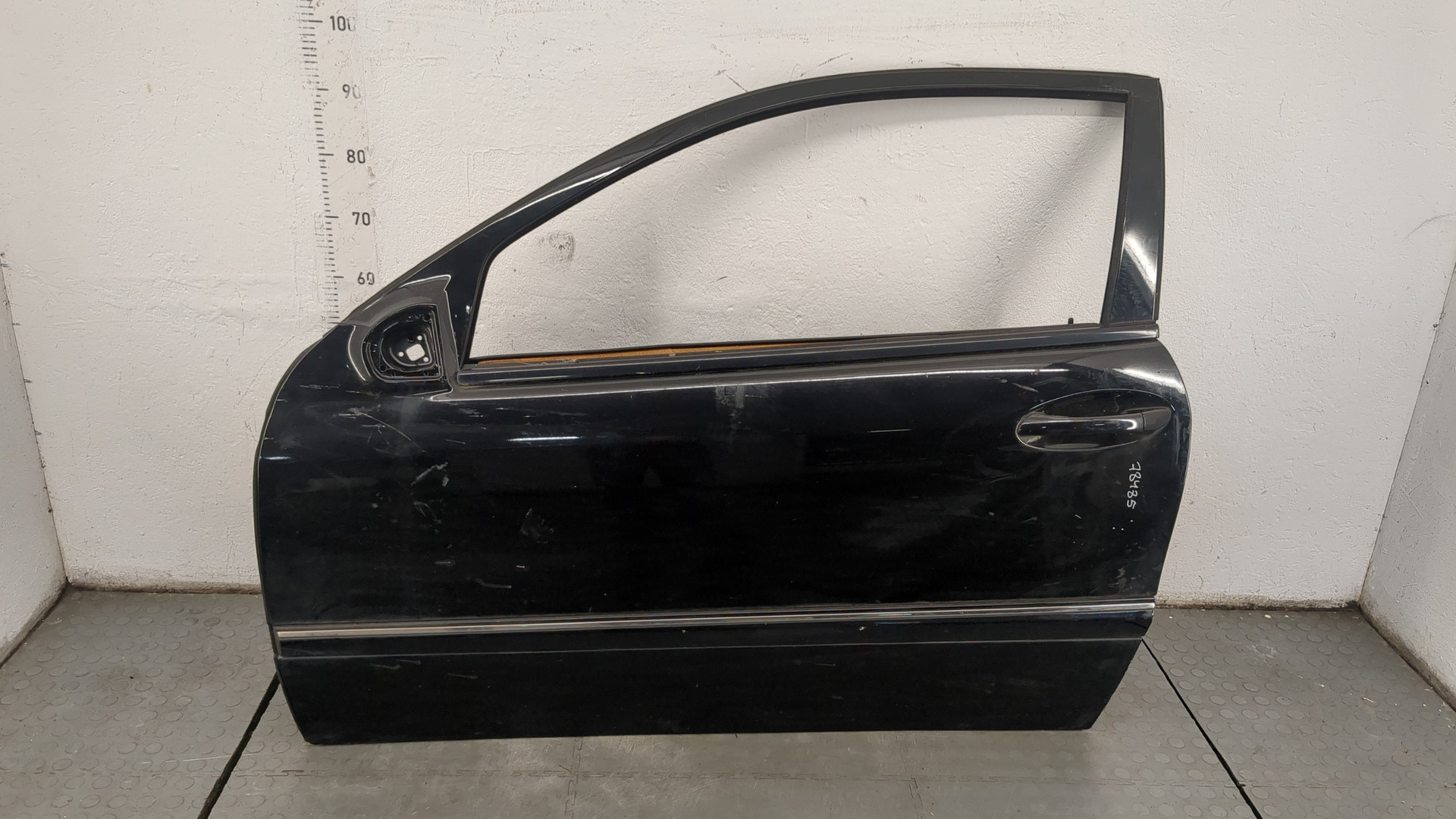 Дверь передняя левая