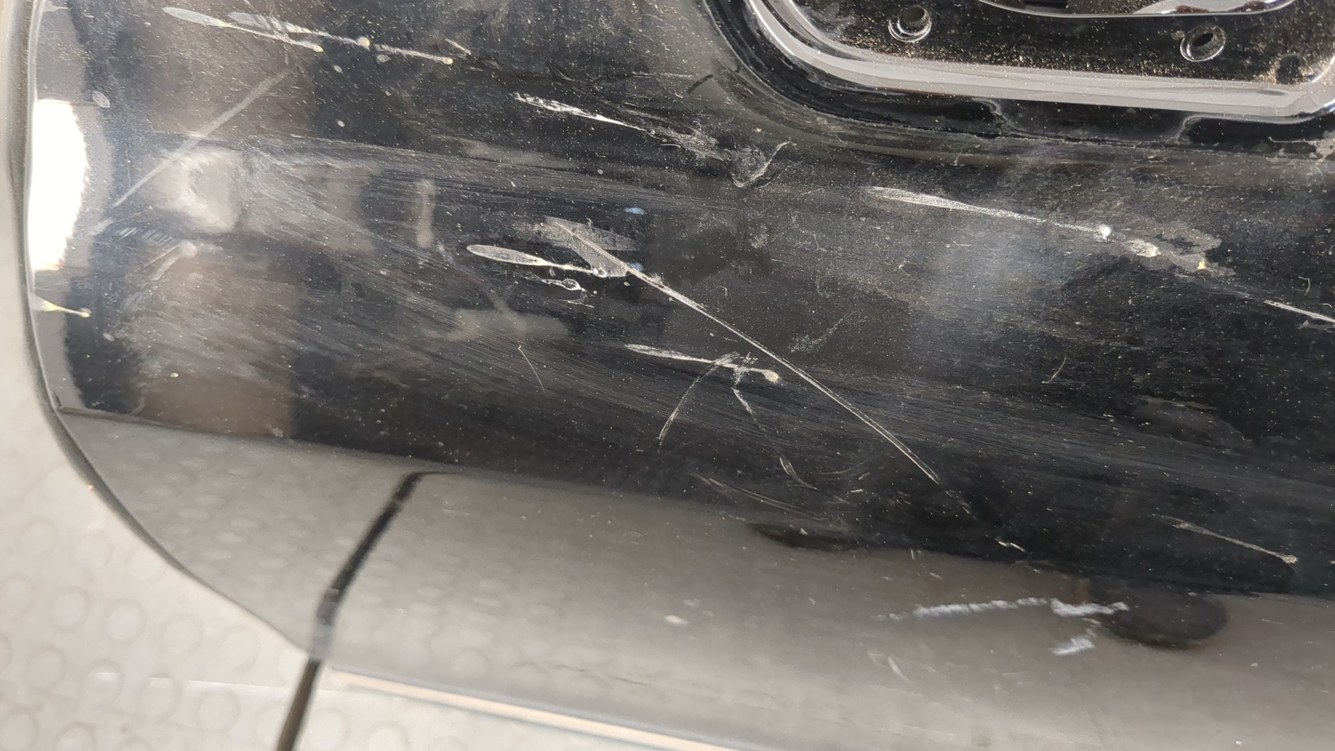 Дверь передняя левая