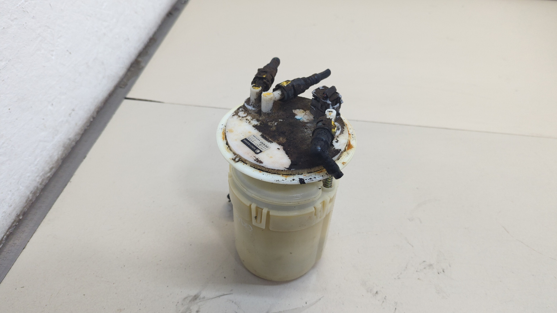 Насос топливный электрический