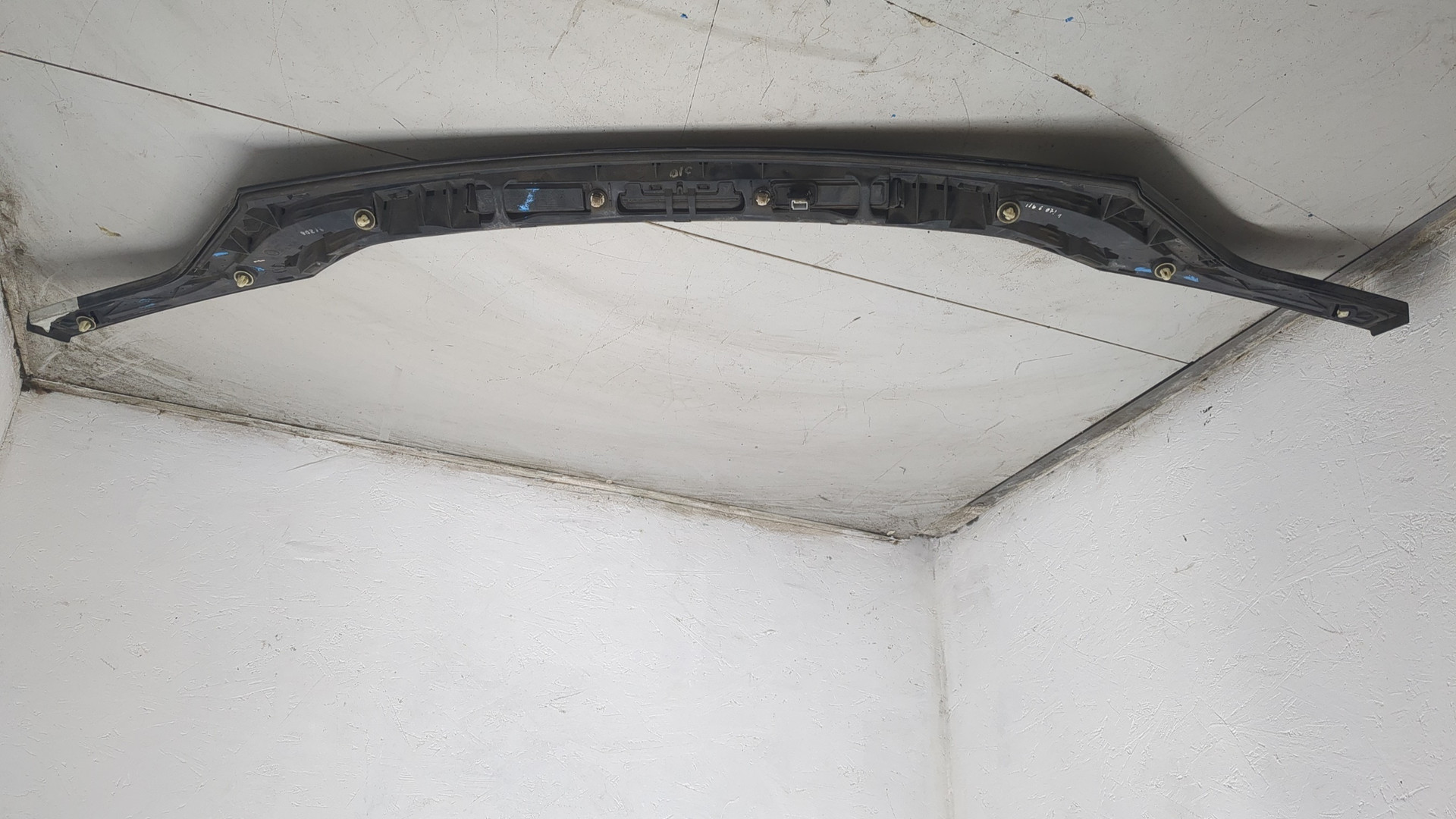 Фонарь подсветки номера