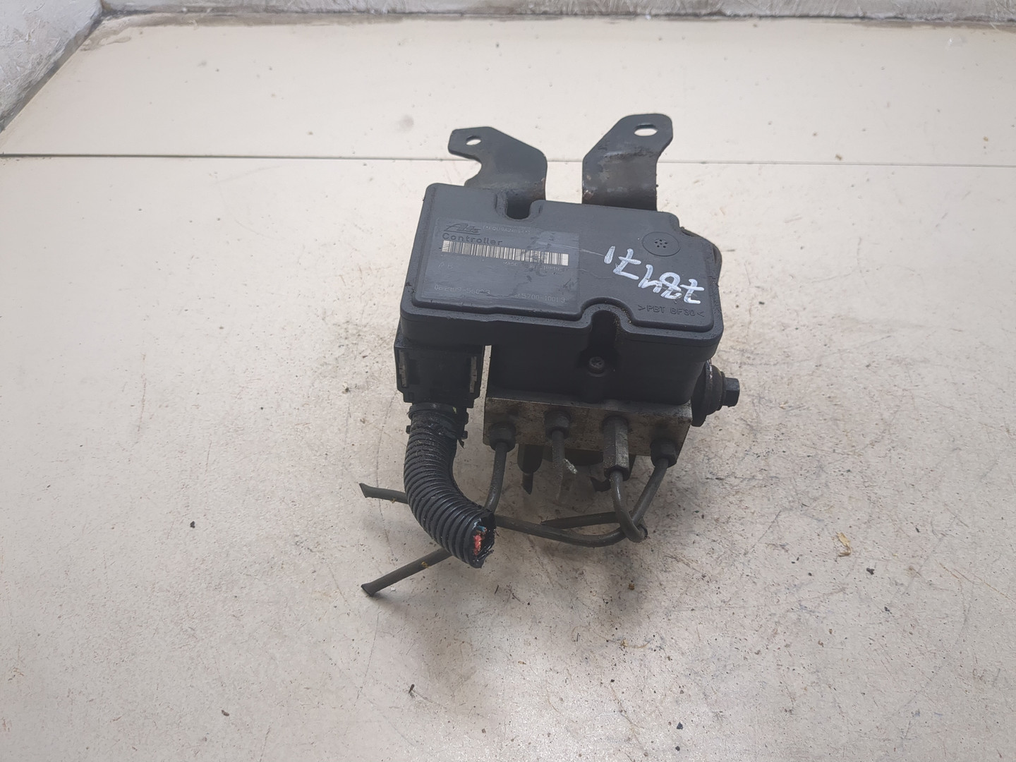 Блок ABS (насос)