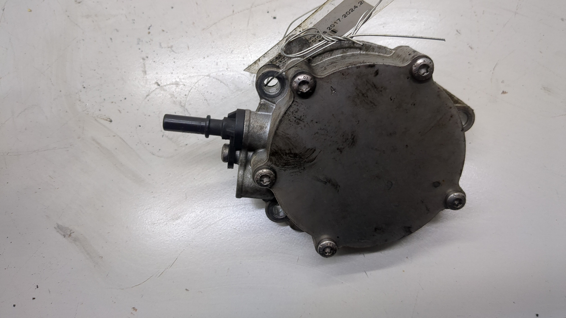 Насос вакуумный