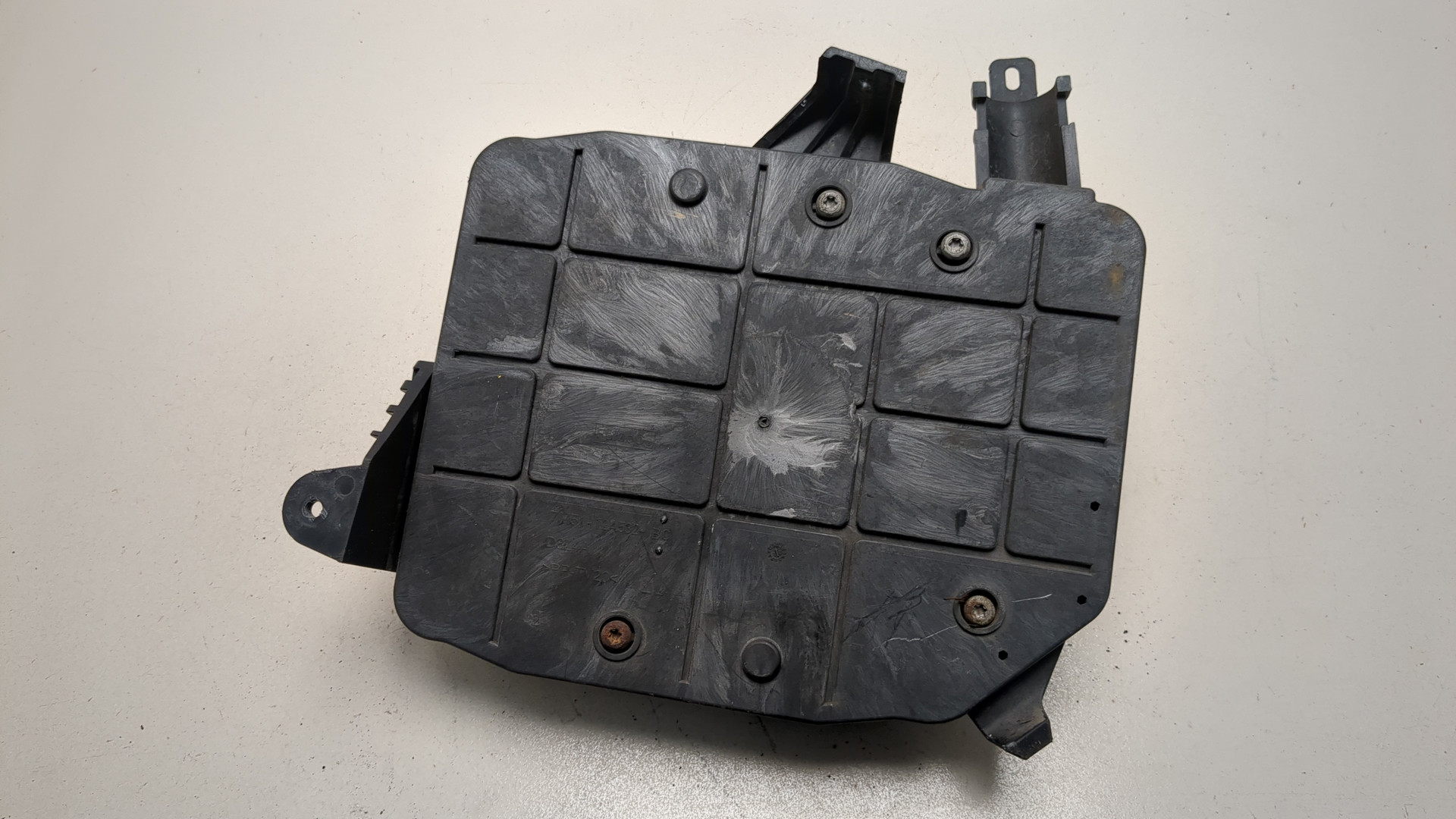 Корпус блока предохранителей