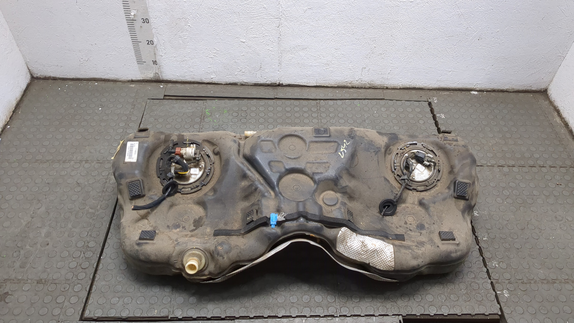 Бак топливный