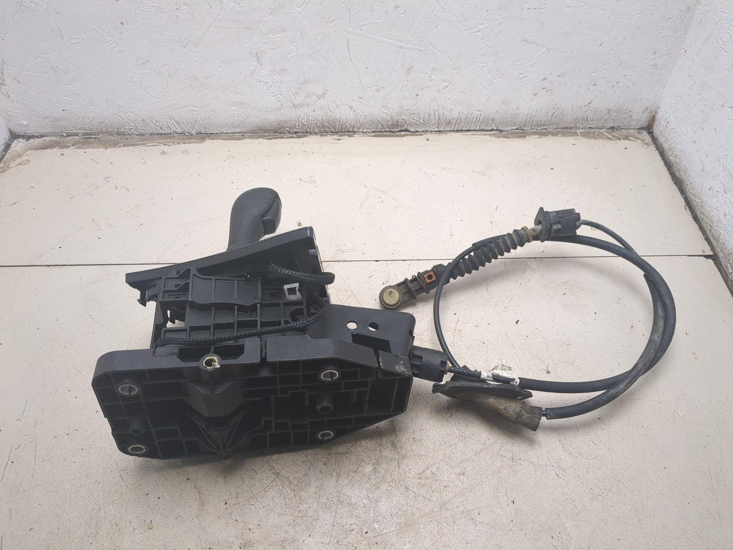 Кулиса МКПП / АКПП