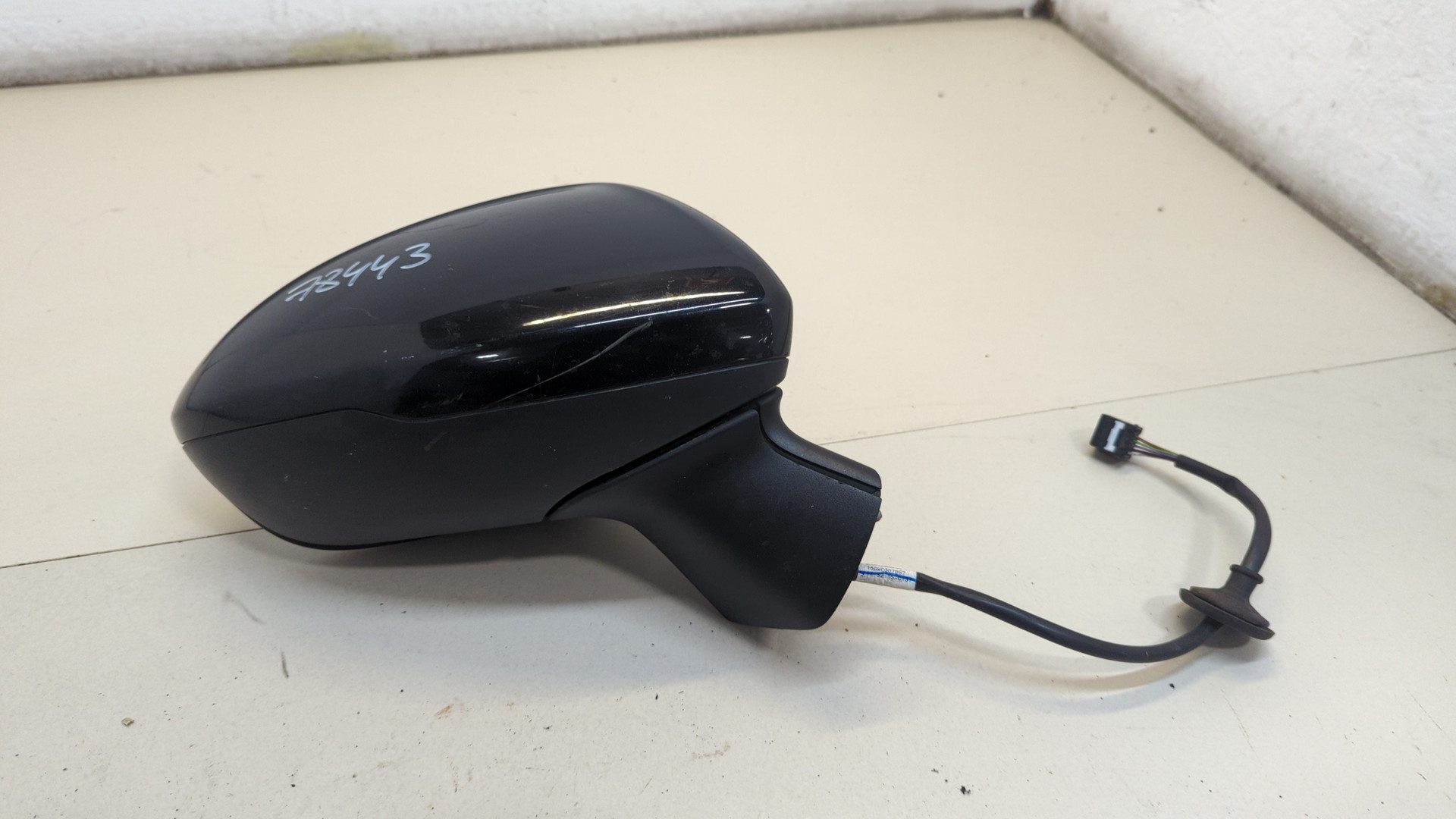 Зеркало правое электрическое