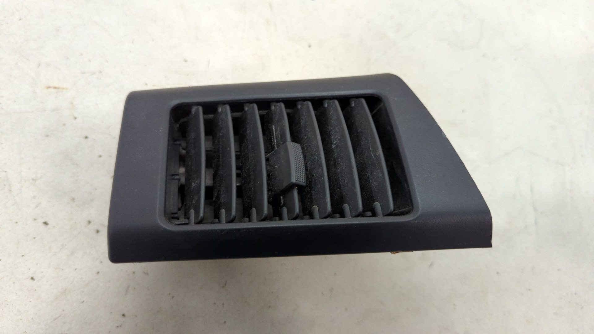 Дефлектор воздушный