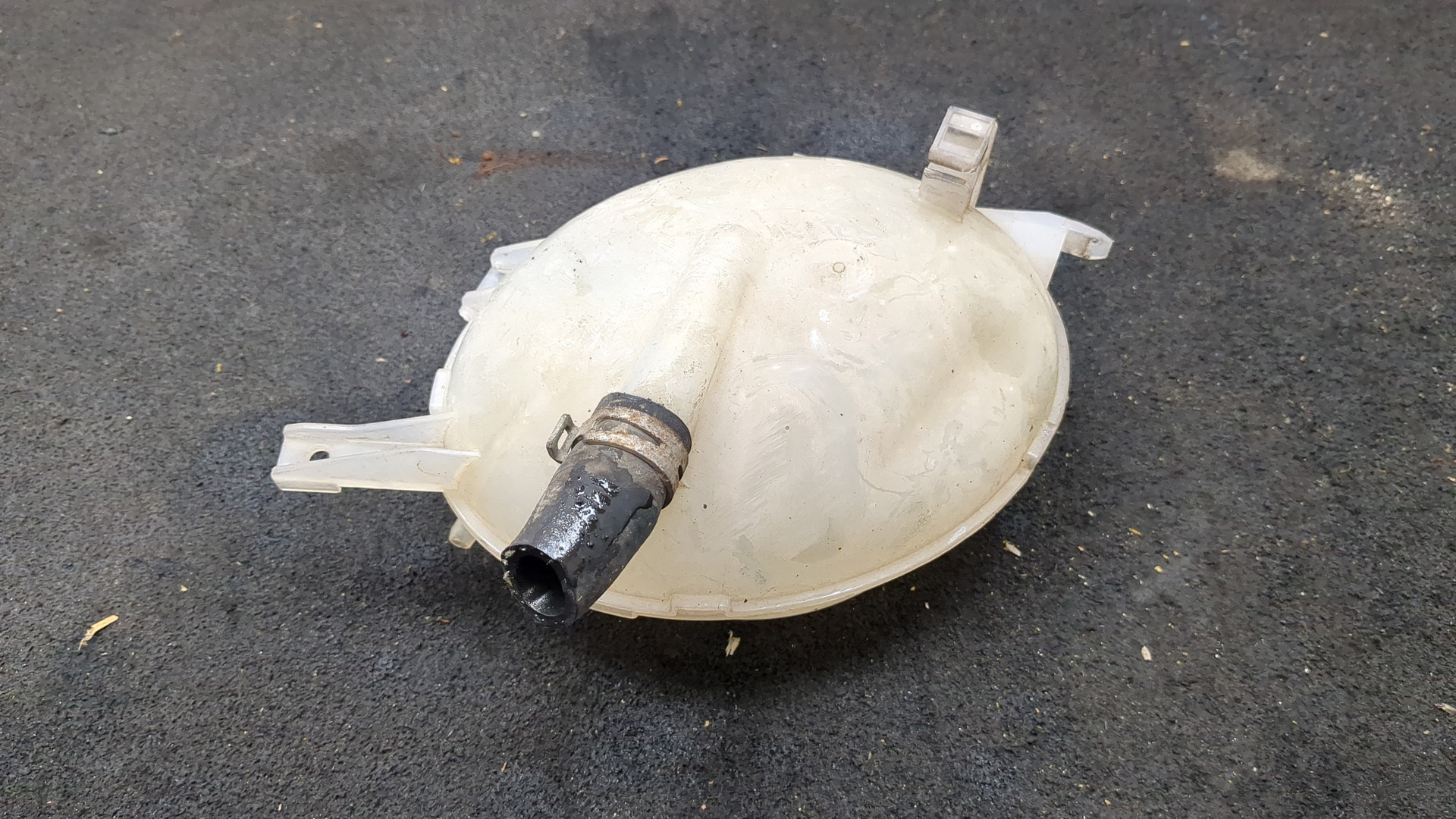 Бачок расширительный