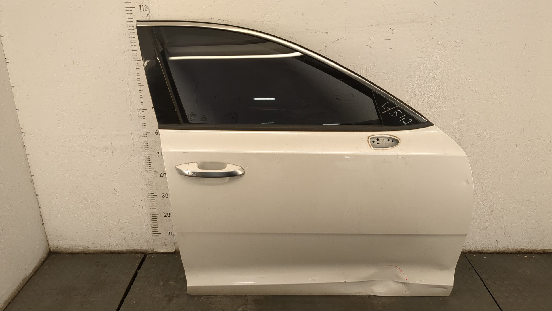 Дверь передняя правая