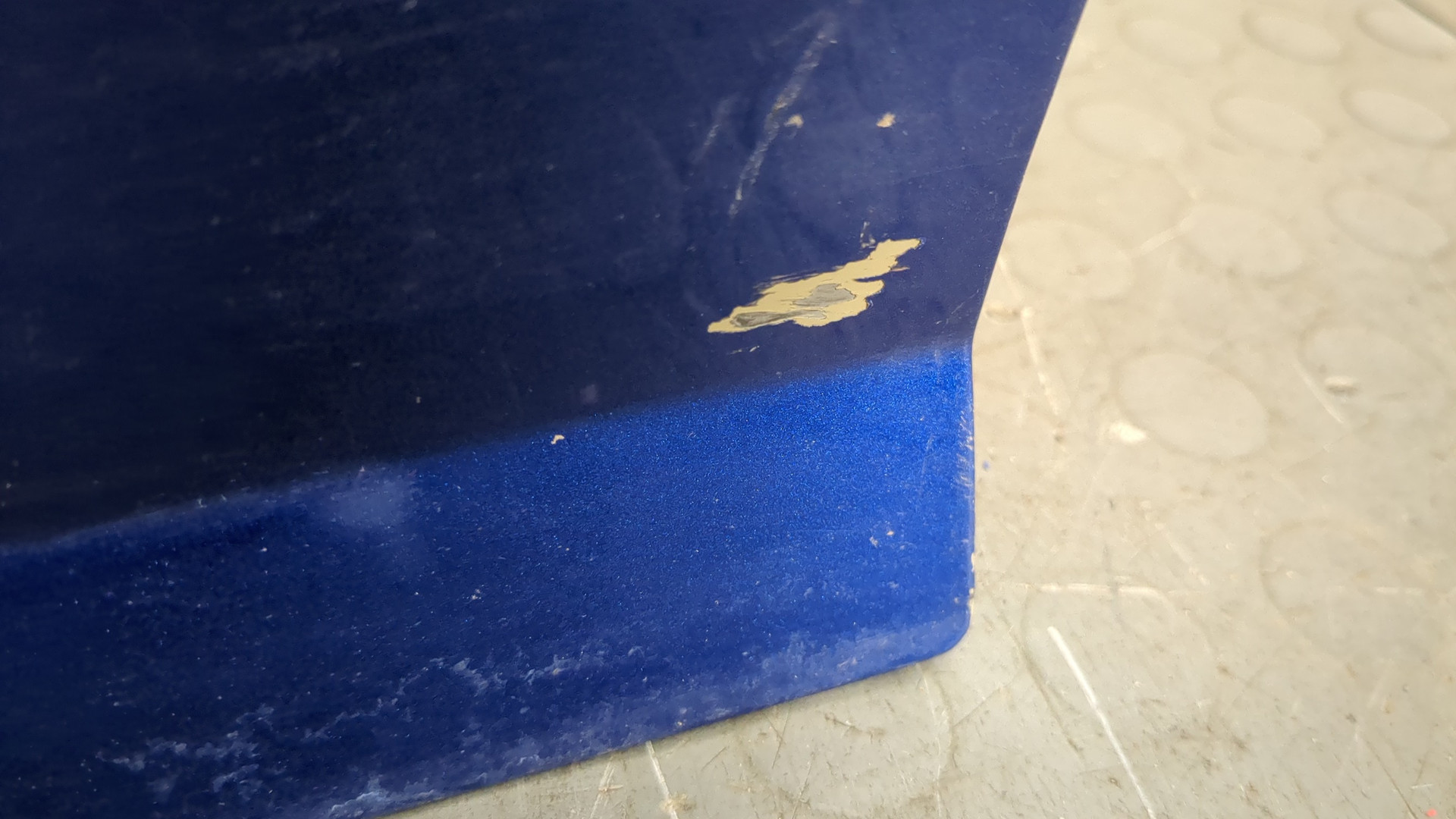 Дверь передняя левая