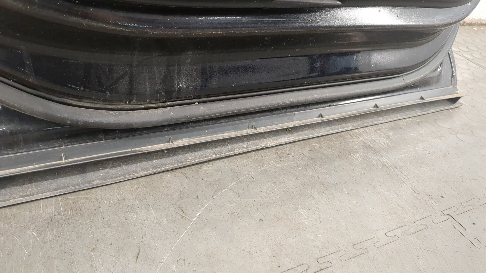 Дверь задняя левая