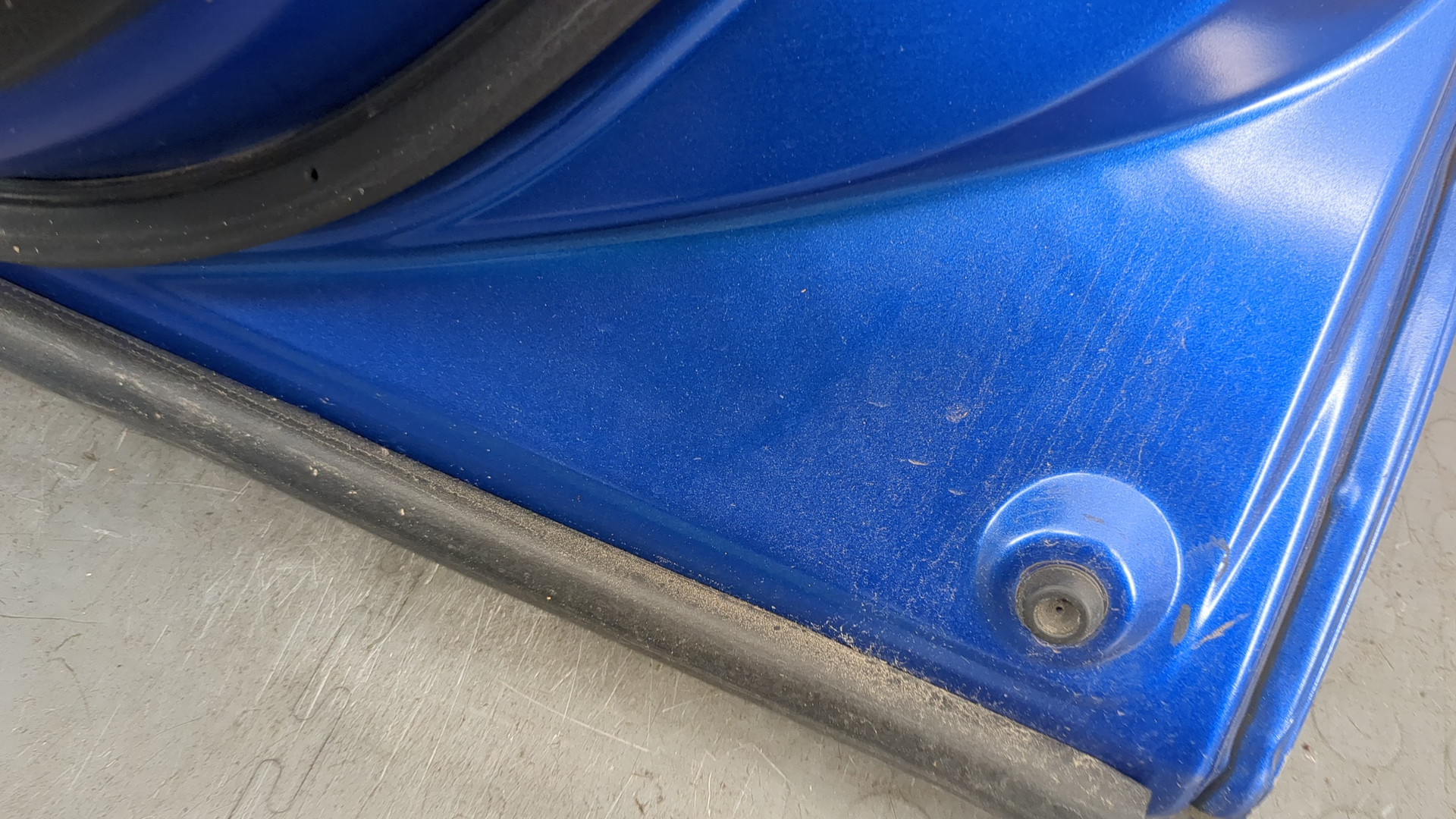 Дверь передняя правая