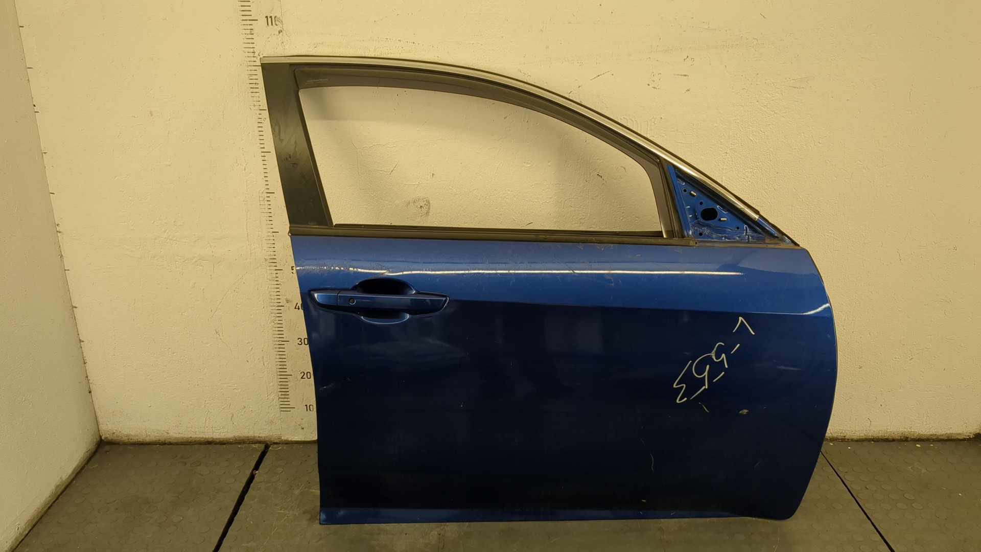 Дверь передняя правая