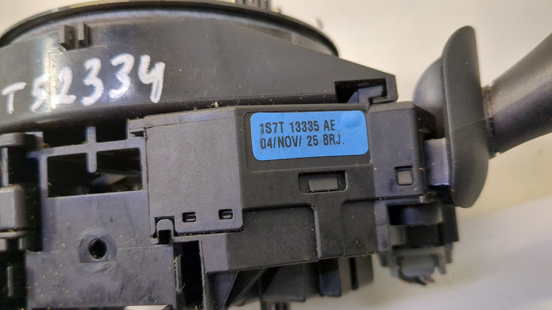 Переключатель подрулевой