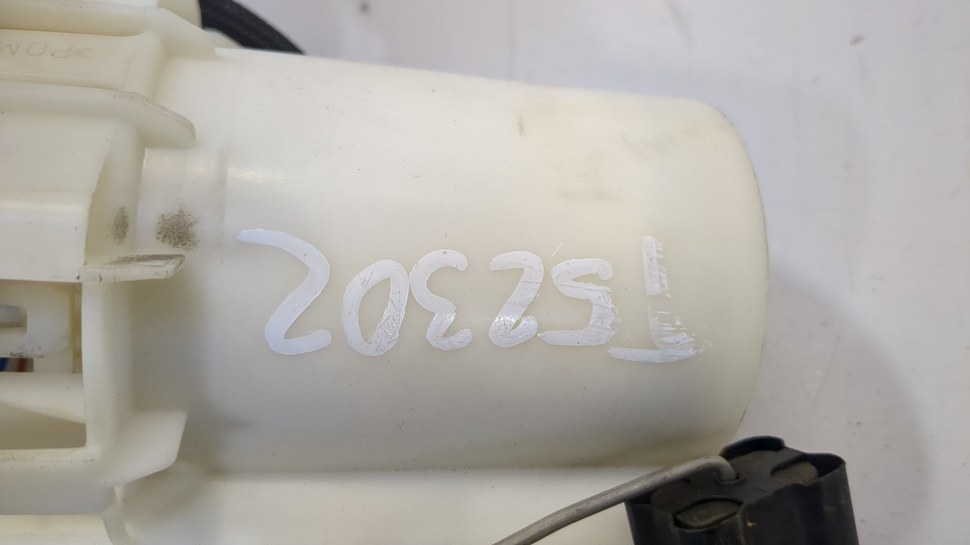 Насос топливный электрический