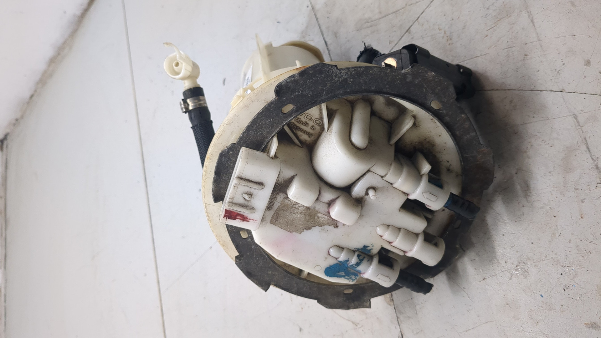 Насос топливный электрический