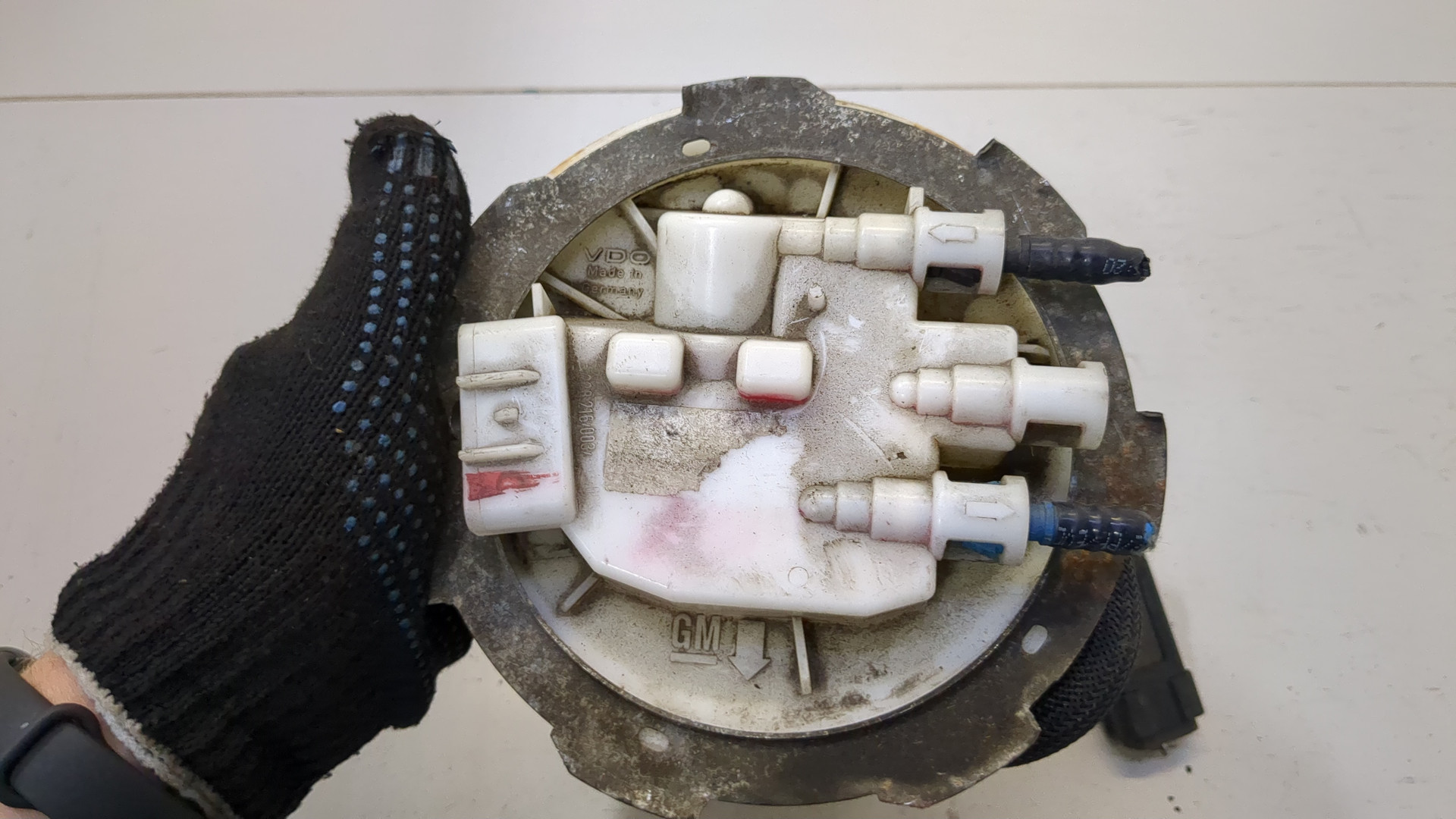 Насос топливный электрический