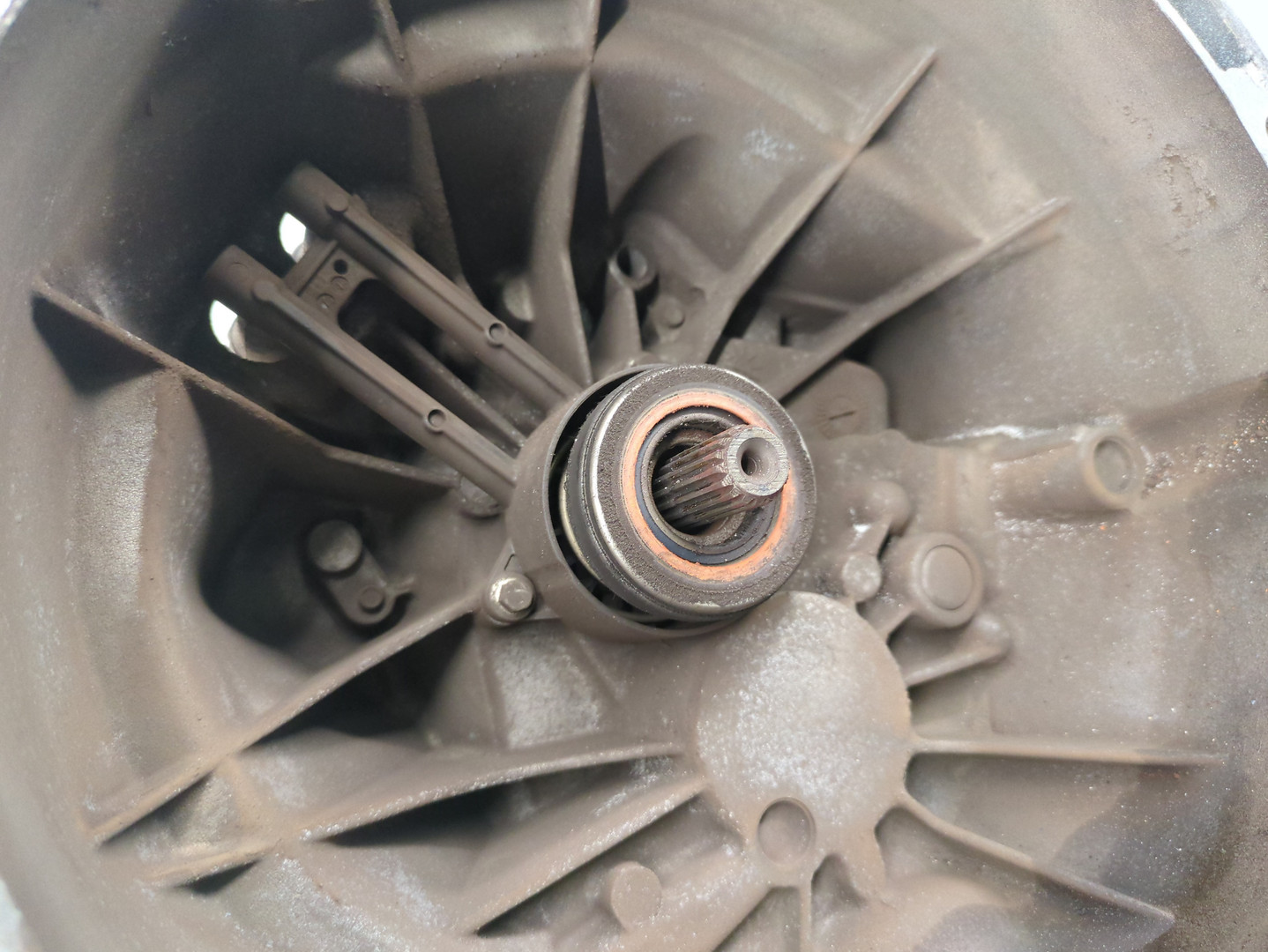 МКПП (механическая коробка переключения передач)