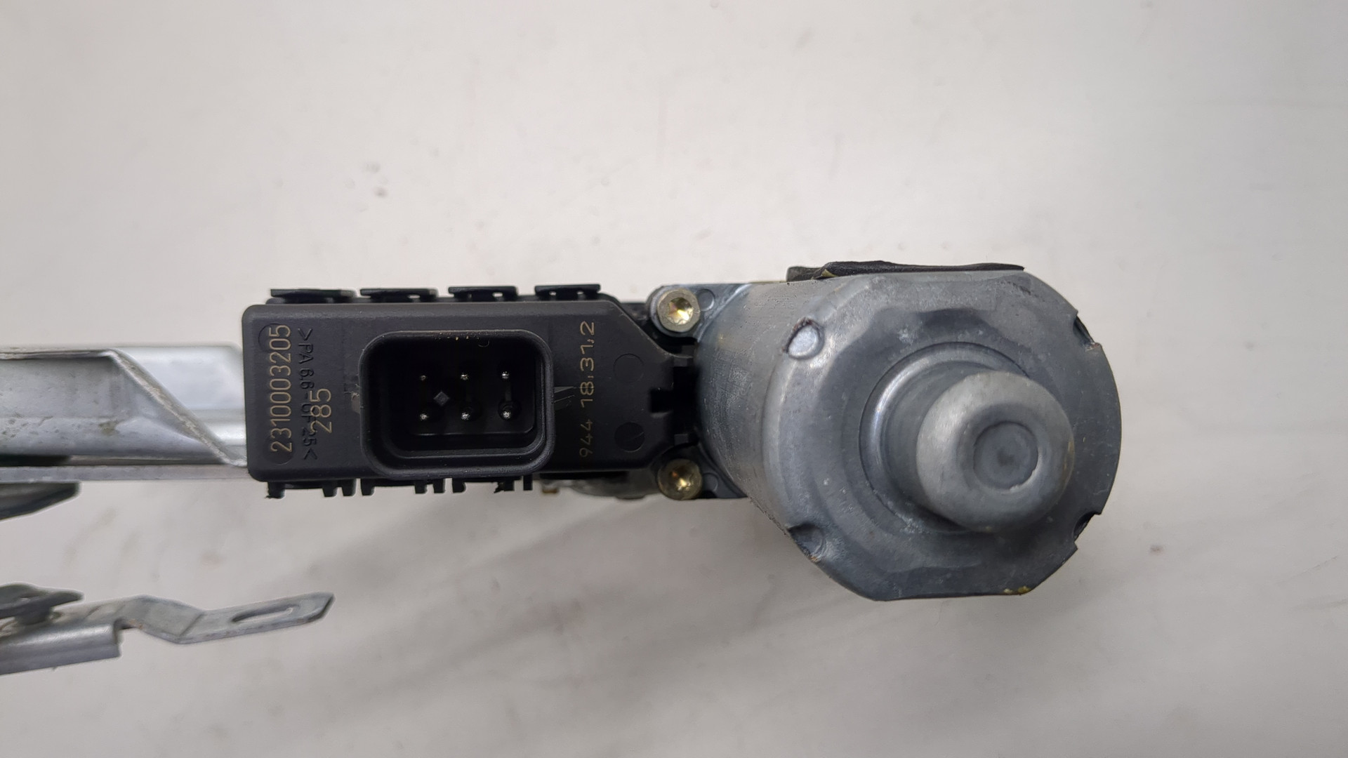 Стеклоподъемник электр. передний левый