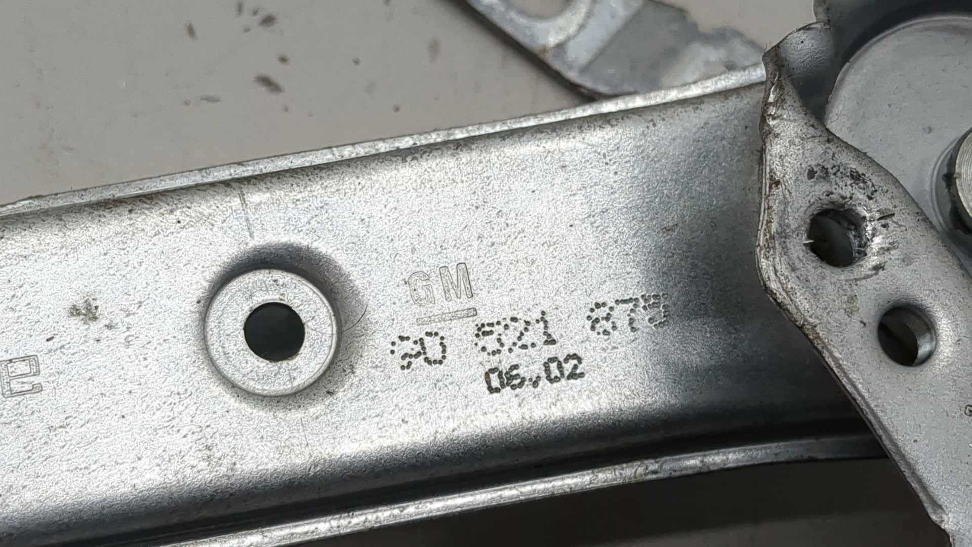 Стеклоподъемник электр. передний левый